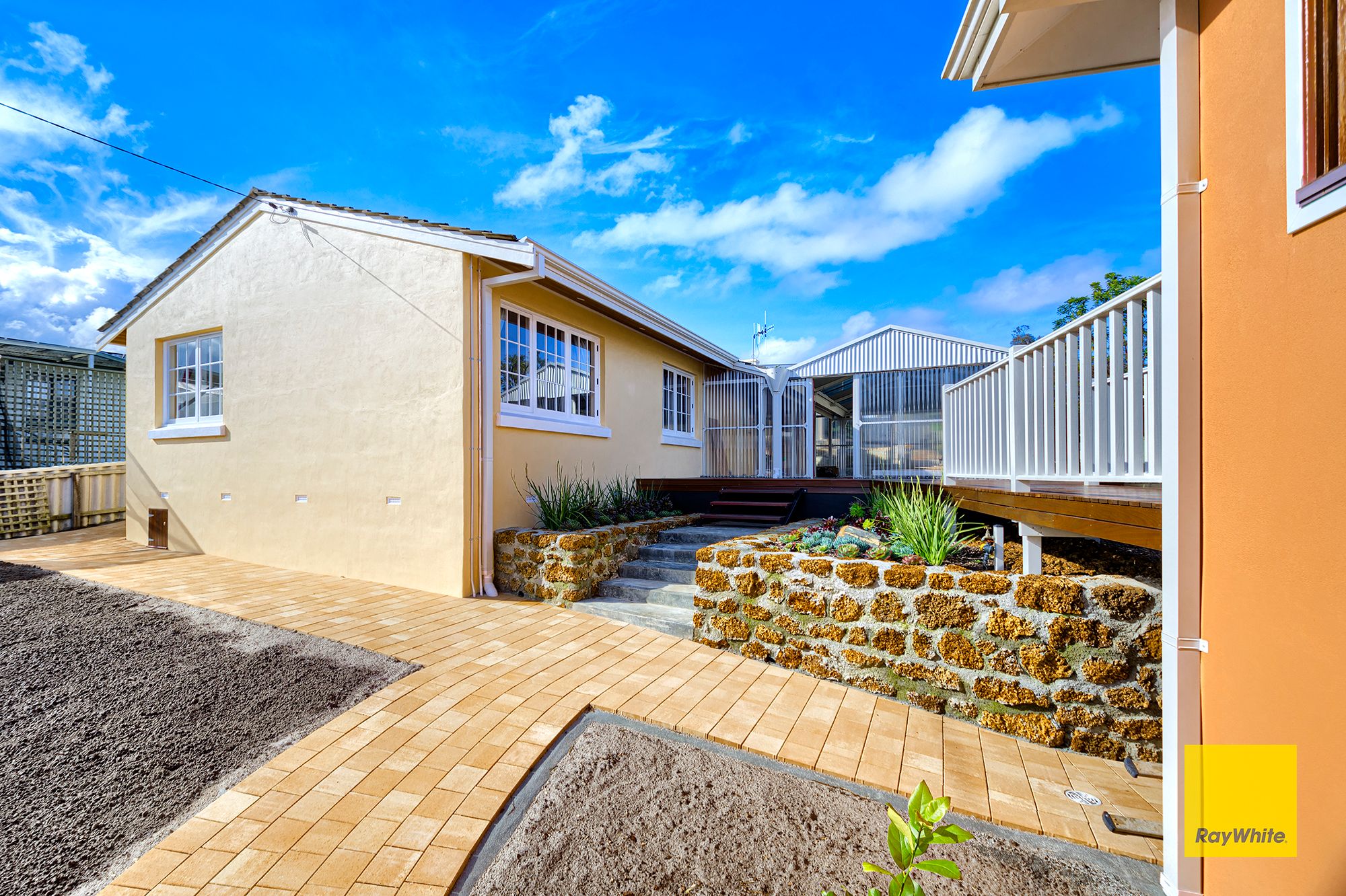 8 Eclipse Drive, Collingwood Heights WA 6330