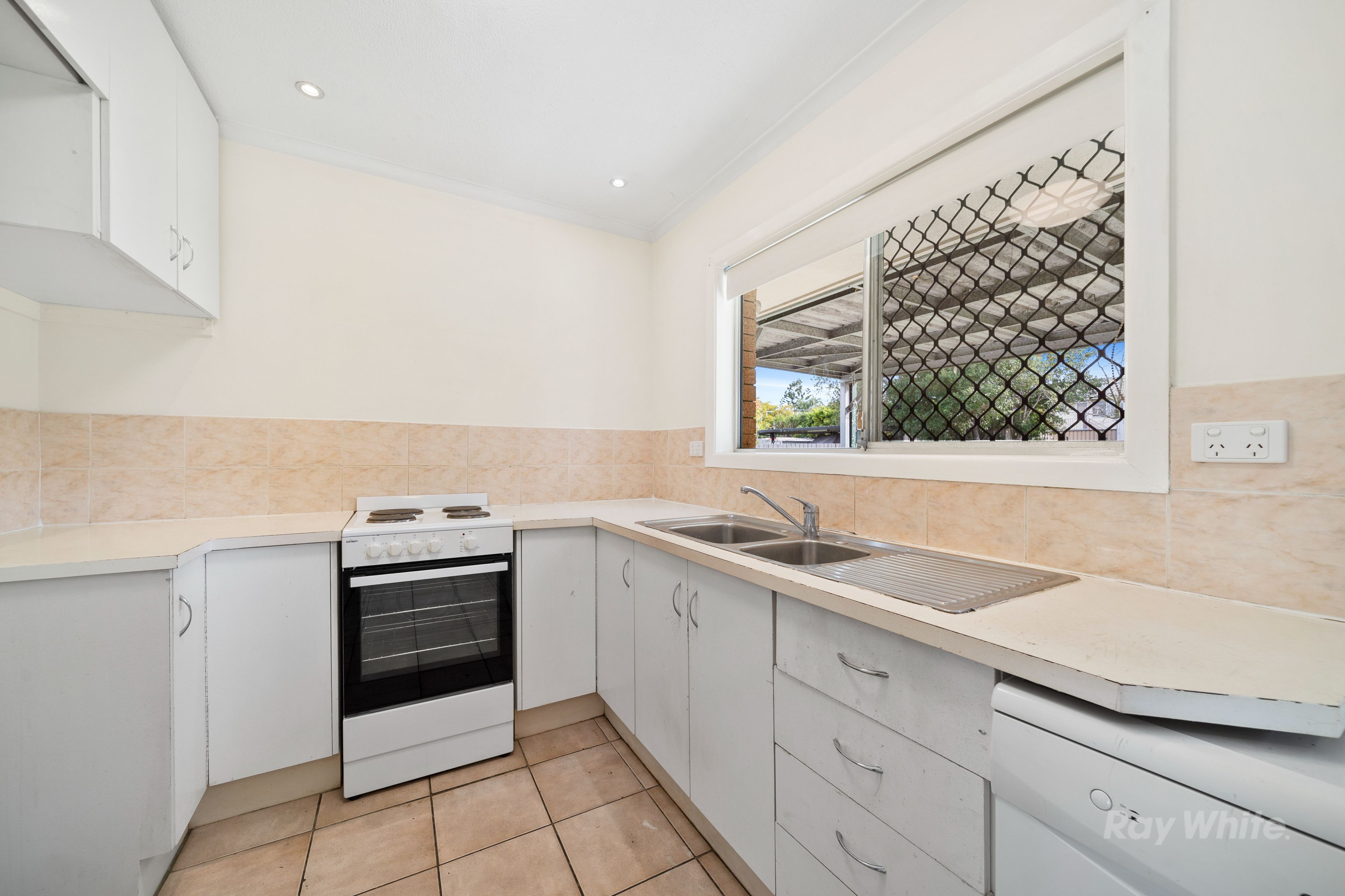 141 Chambers Flat Road, Marsden, QLD 4132