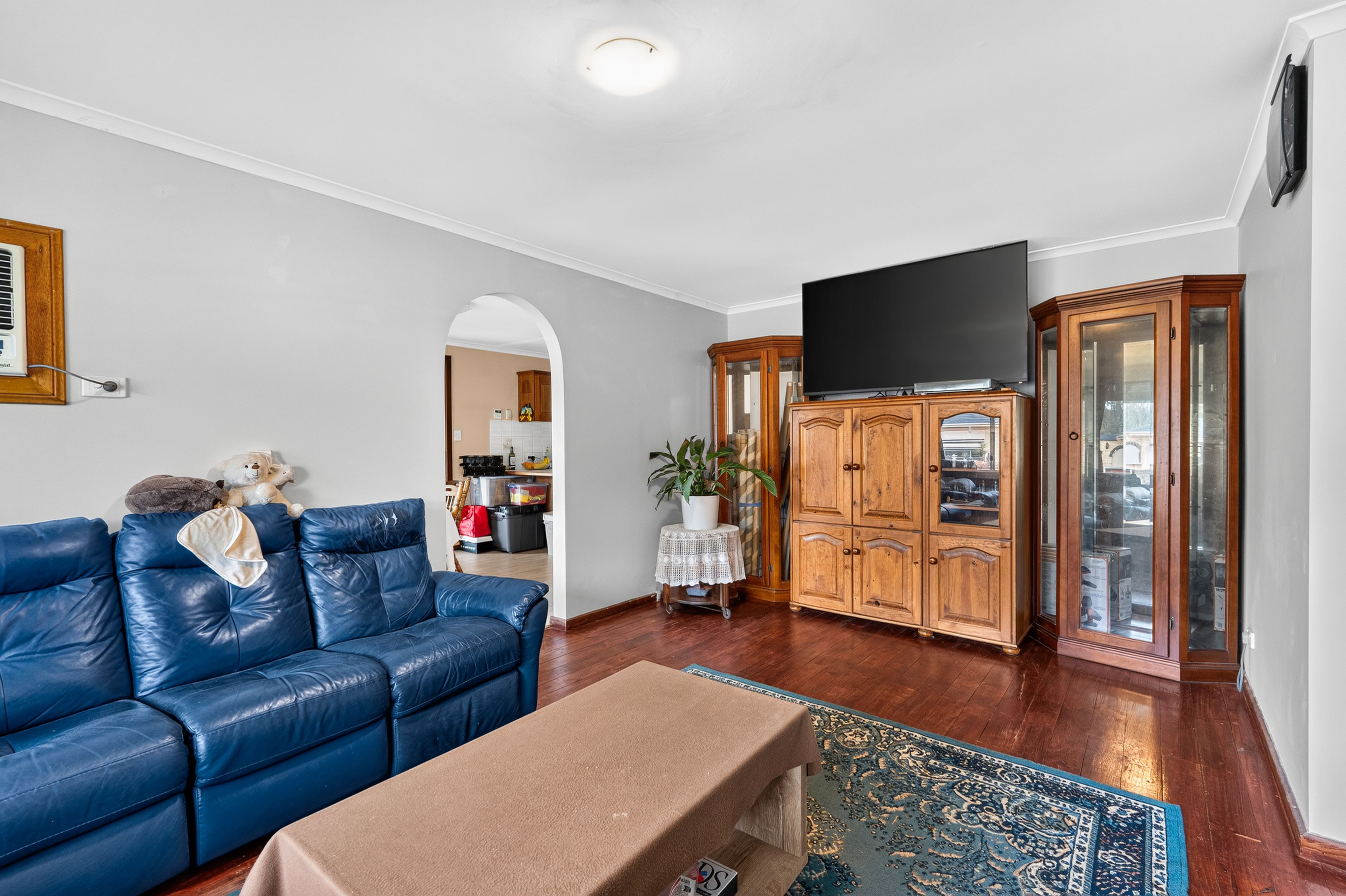 10 Angel Place — photo 4 of 24