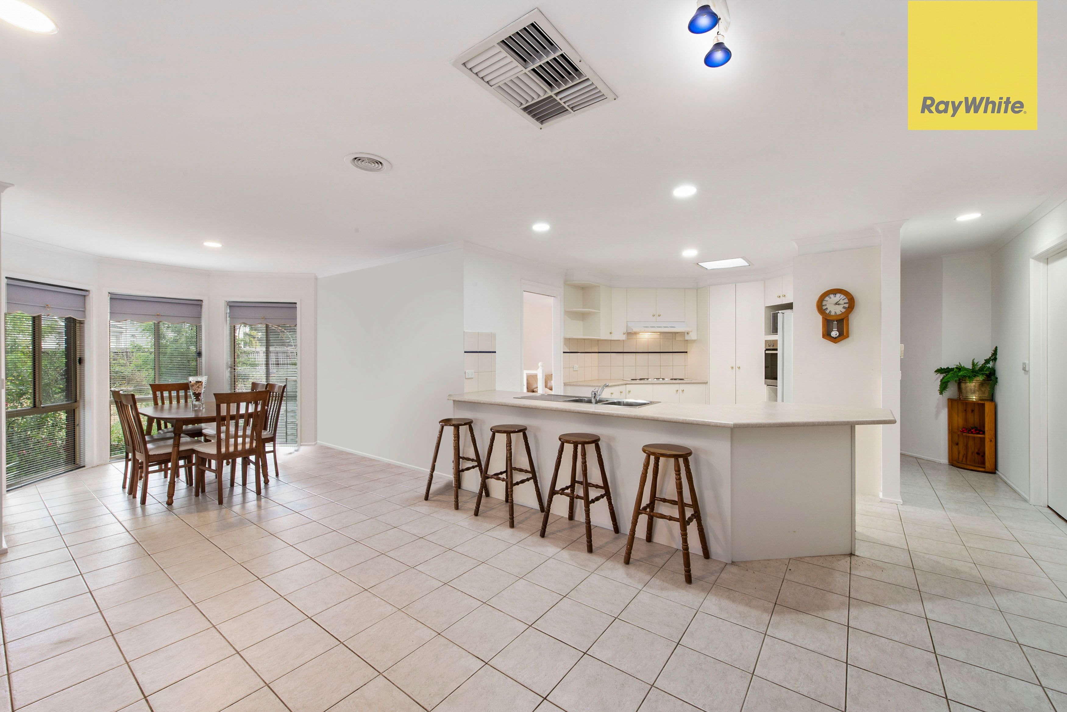 53 Verona Drive, Taylors Lakes, VIC 3038