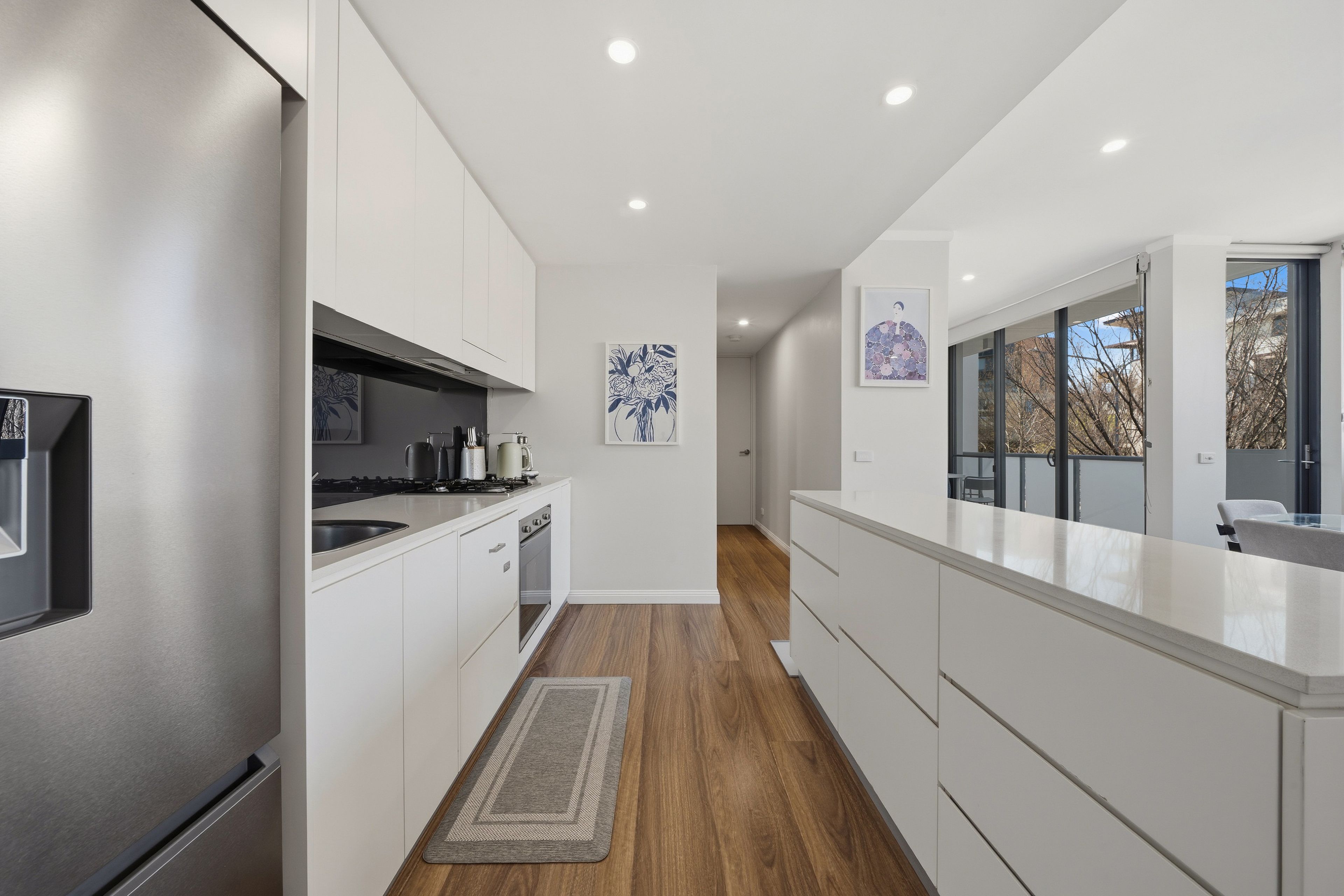 56/63 Giles Street — photo 3 of 17