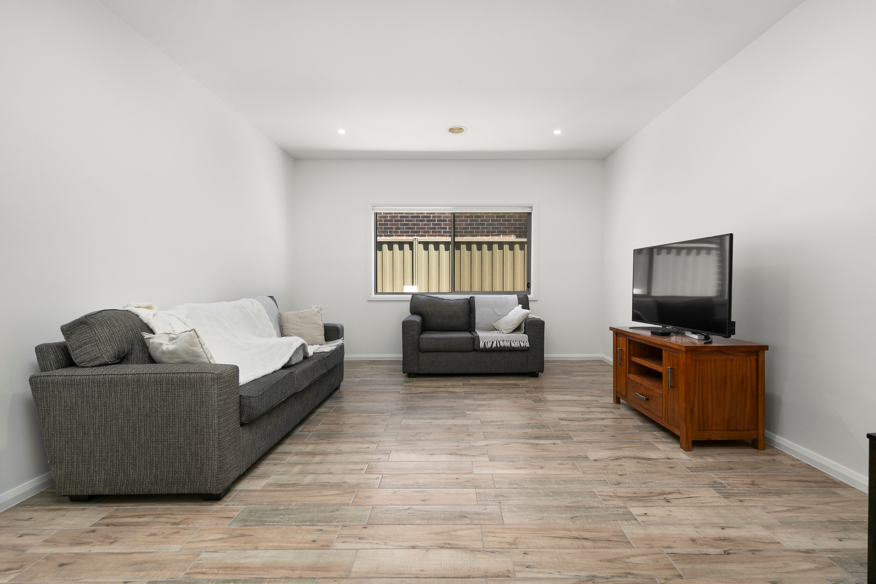 42 Quarter Street, Roxburgh Park, VIC 3064