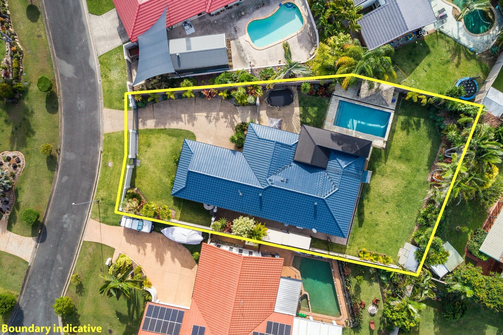 16 Nunawading Court, Robina, QLD 4226