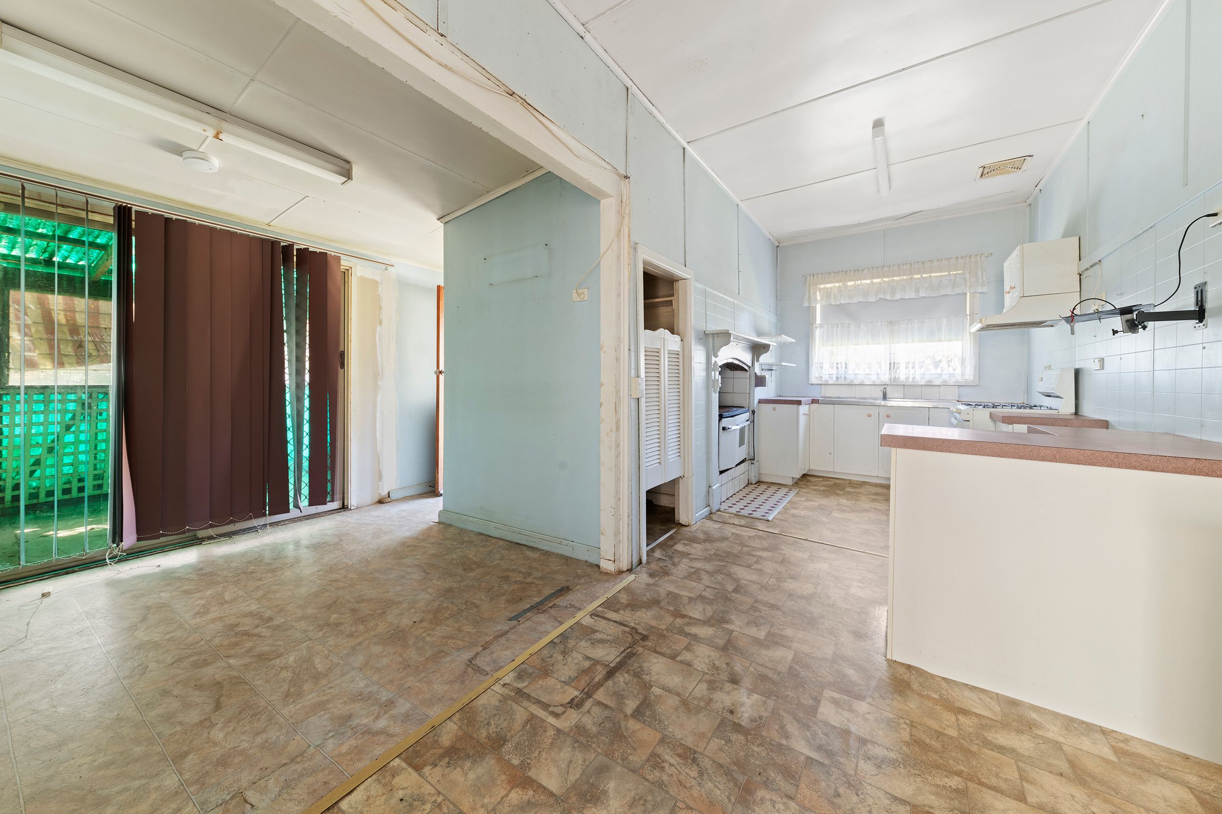 2 Caldwell Street — photo 4 of 30