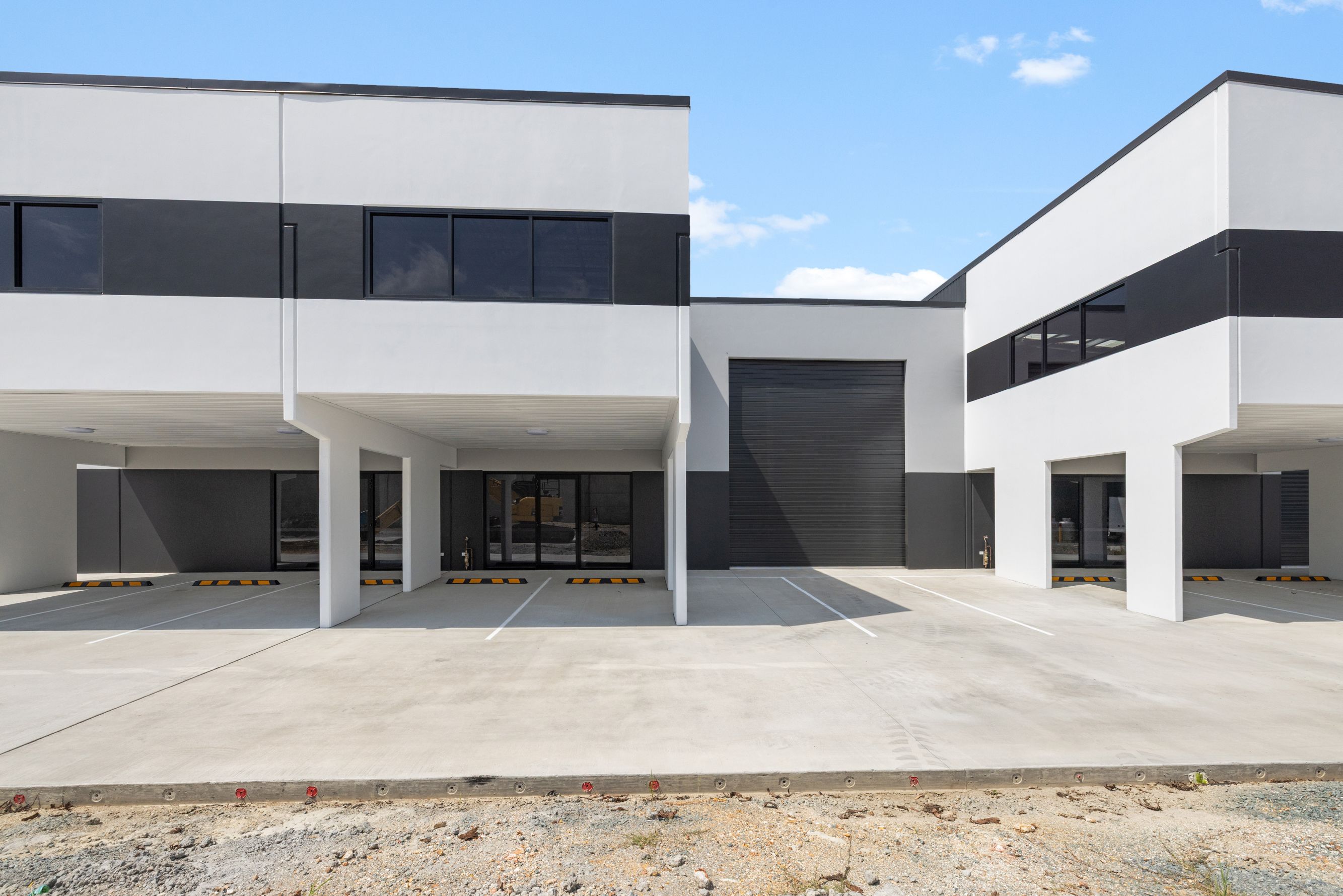 2/90 Jardine Drive, Redland Bay, QLD 4165