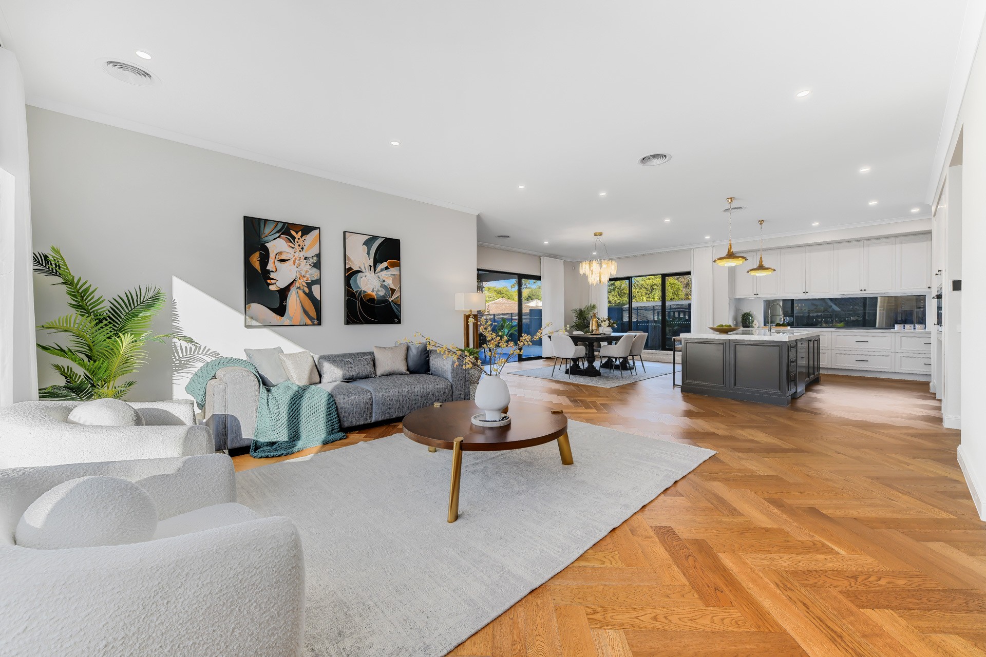 40 Diamond Avenue, Glen Waverley, VIC 3150