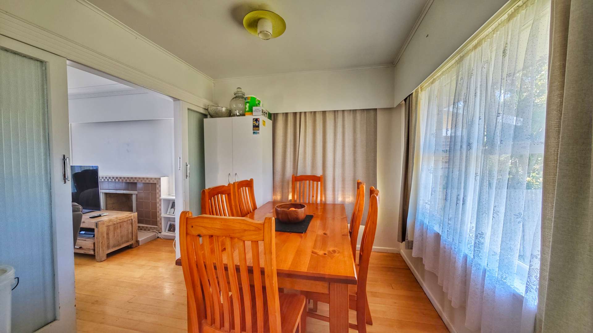32 Collie Street photo 8