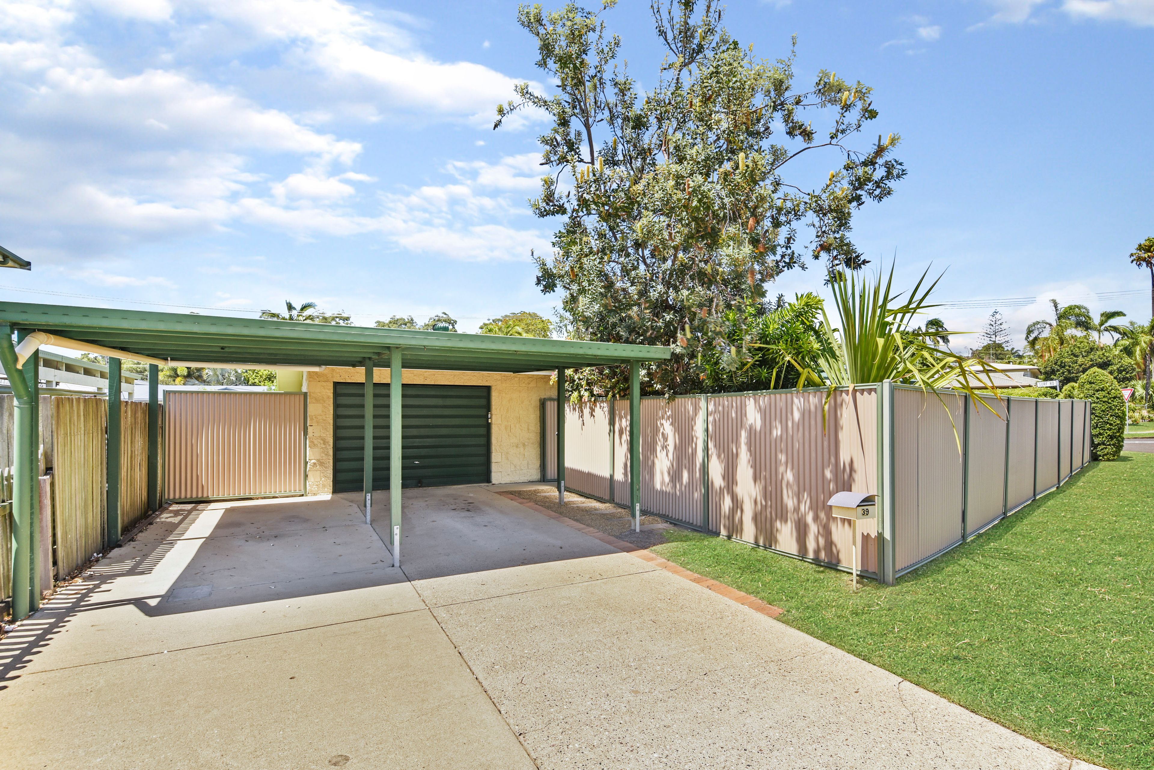 39 Oogar Street, Maroochydore, QLD 4558