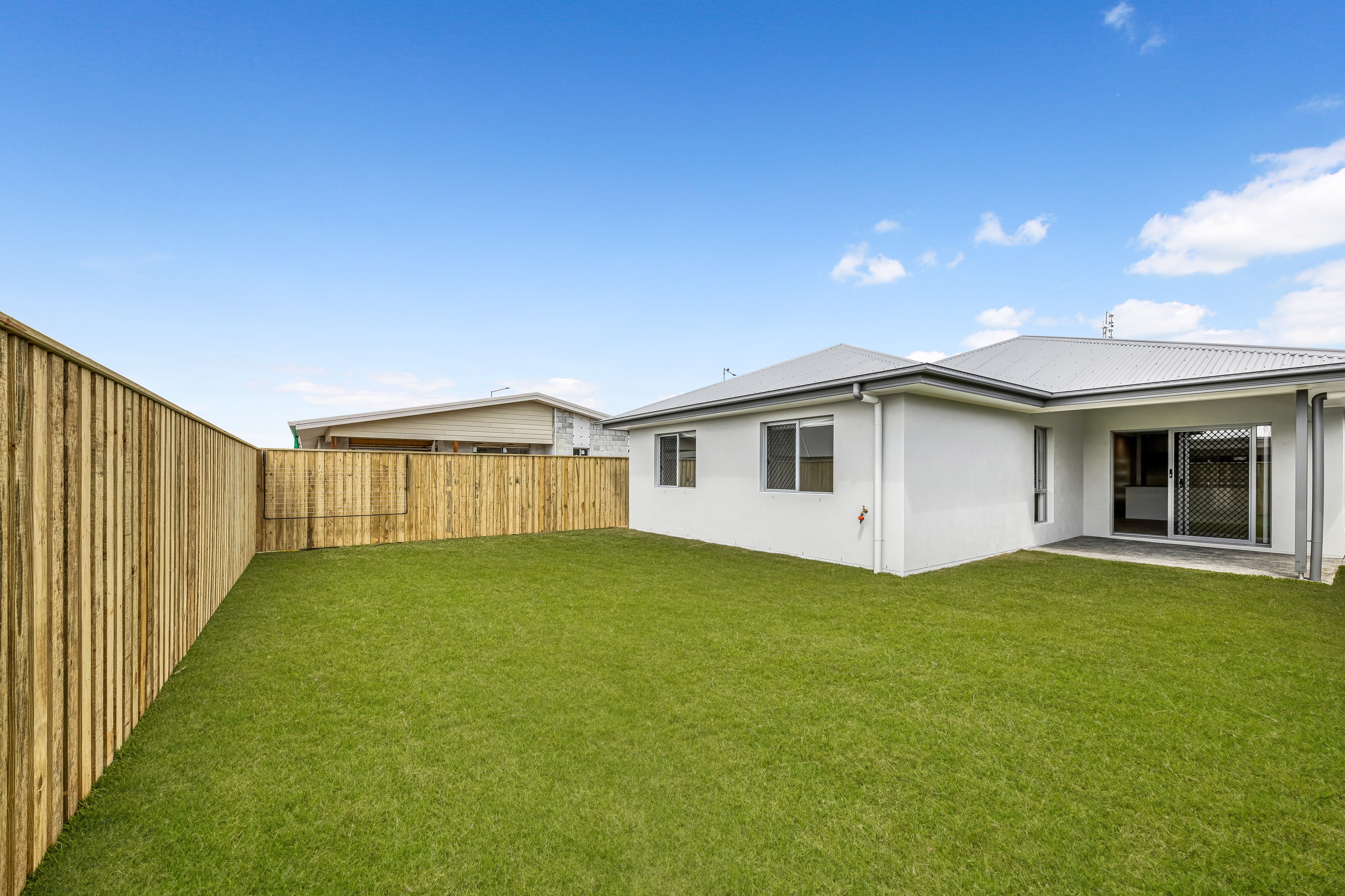 4 Merry Street, Palmview, QLD 4553