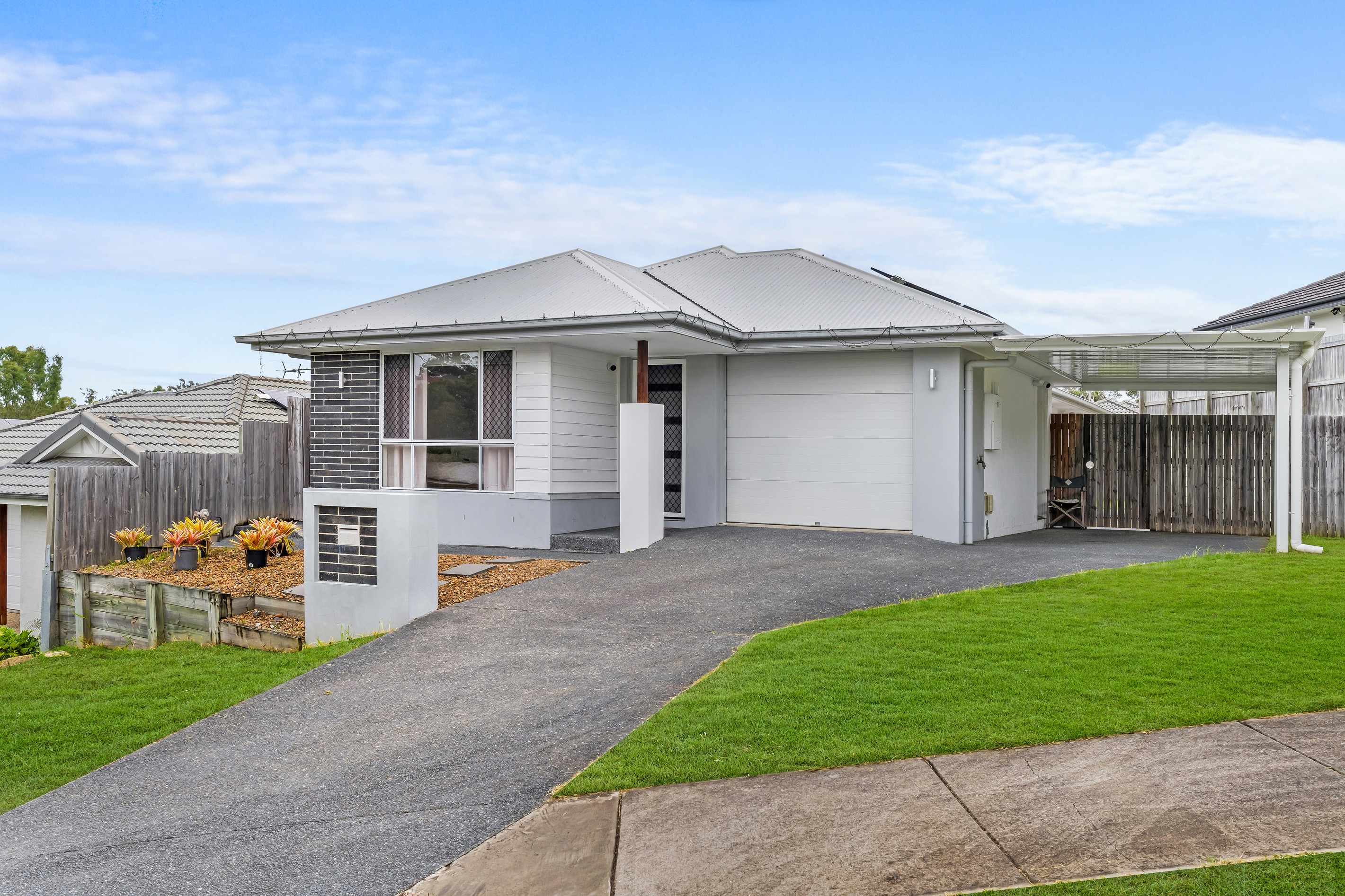 5 Tabei Place, Springfield Lakes, QLD 4300
