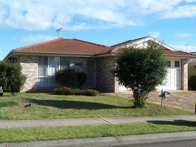 13 Wolara Avenue, Glenmore Park, NSW 2745