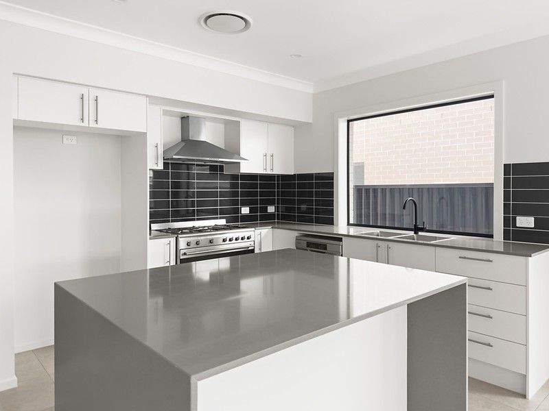 17 Beijing Avenue — photo 3 of 13