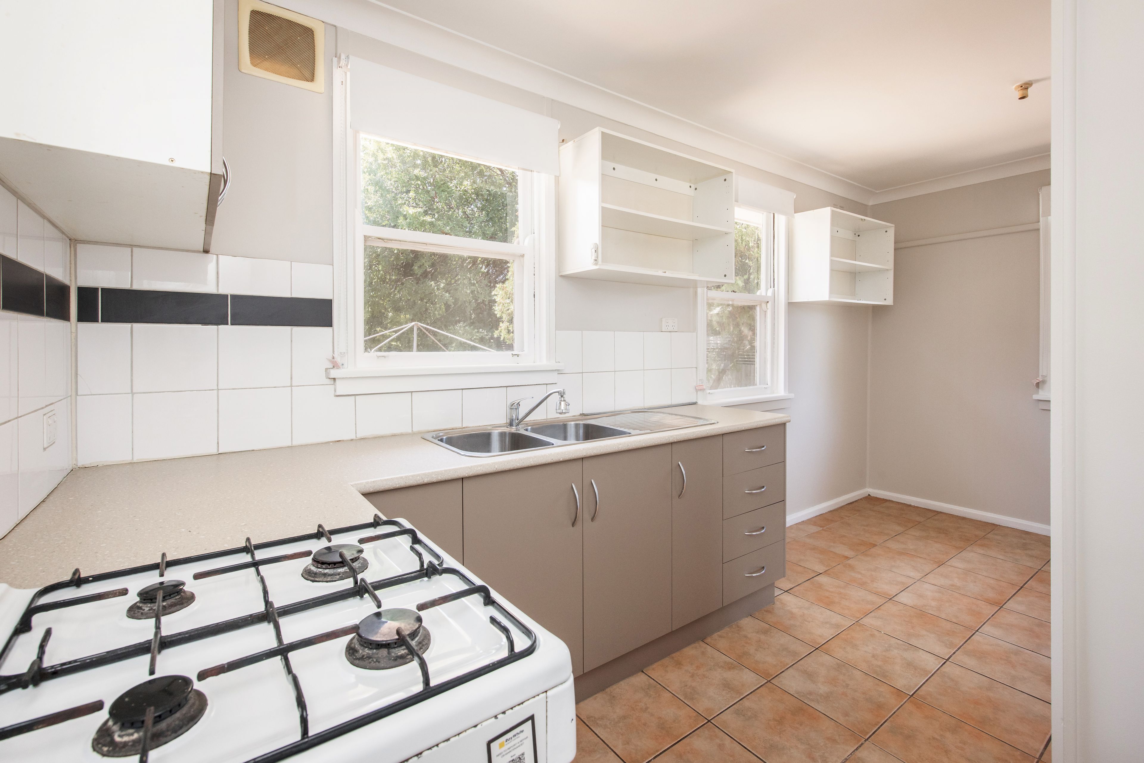 1012 Calimo Street, North Albury, NSW 2640