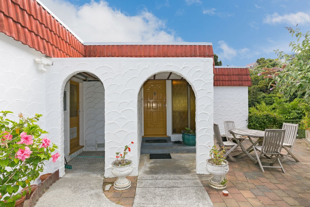 10 Houston Grove, Miramar, Wellington City
