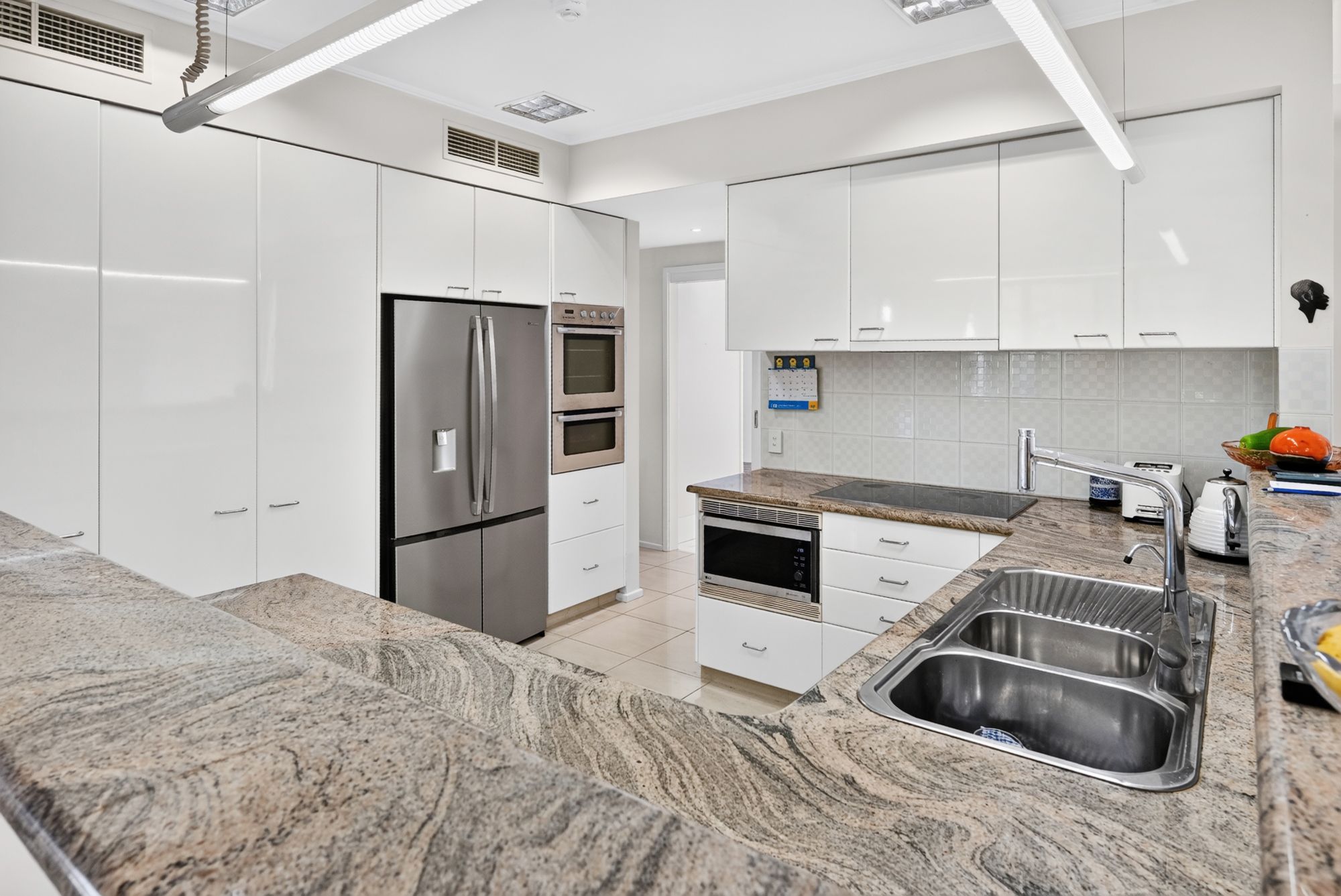7000 Riverview Crescent — photo 5 of 18