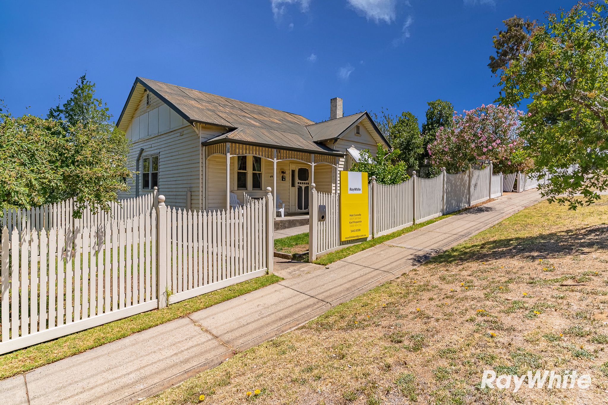 42 Russell Street, Quarry Hill, VIC 3550