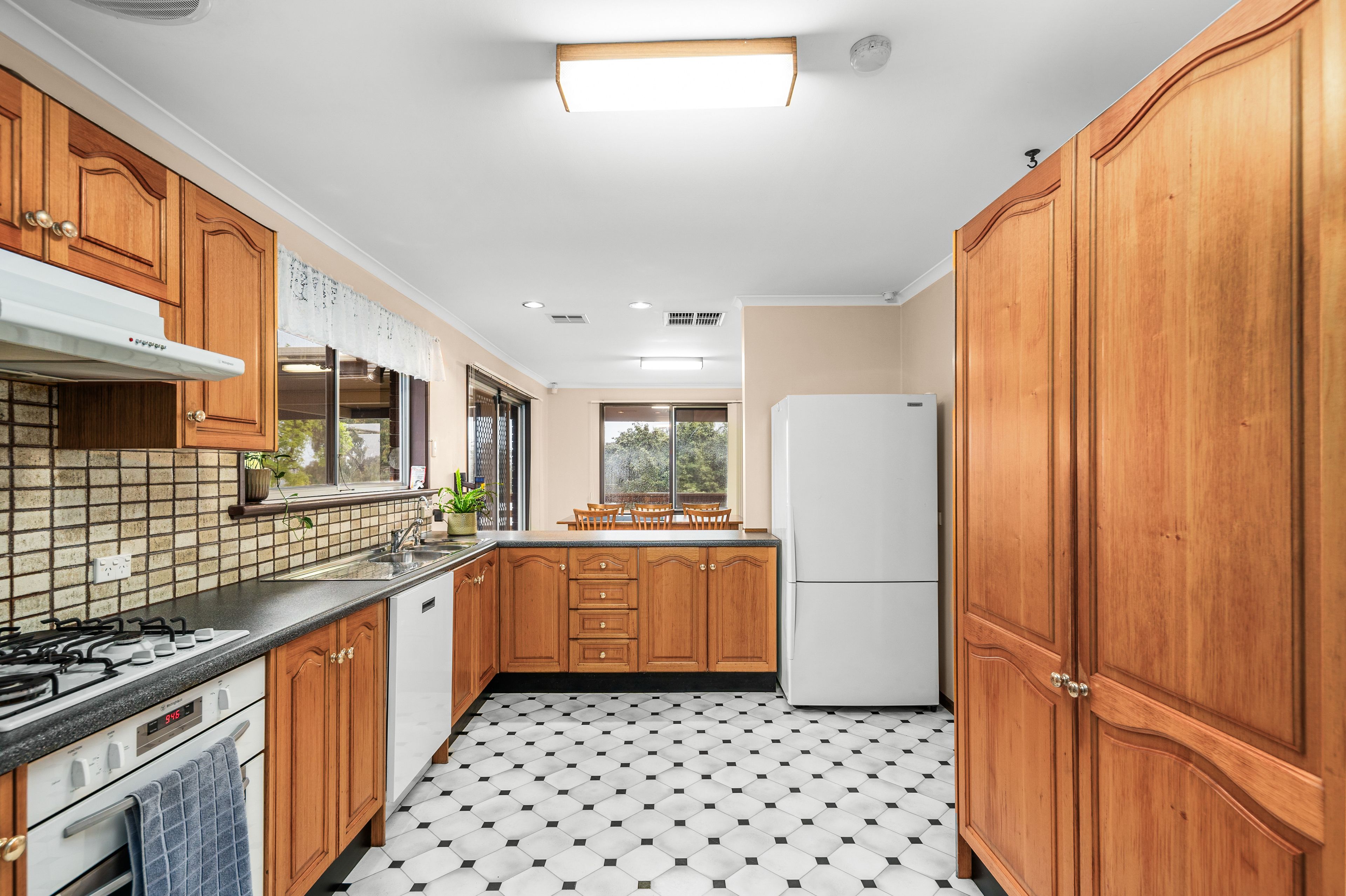 8 Allanton Avenue — photo 11 of 27