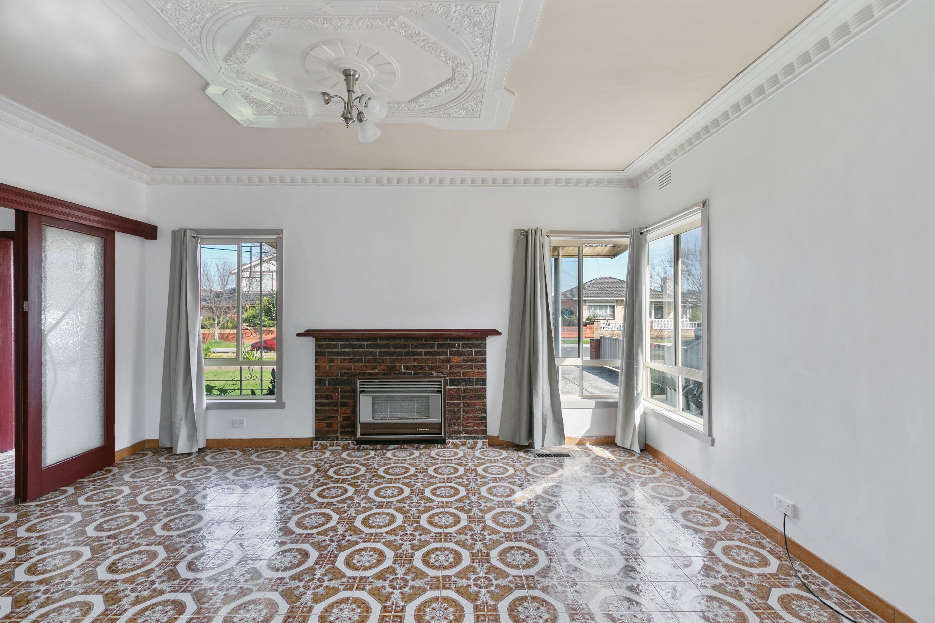4 Waratah Street — photo 4 of 10