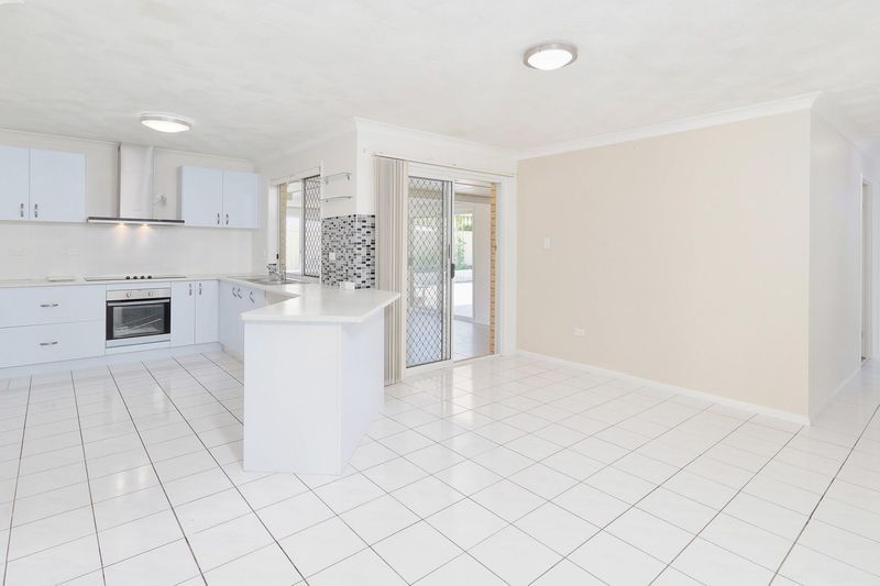 174 Kameruka Street, Calamvale, QLD 4116