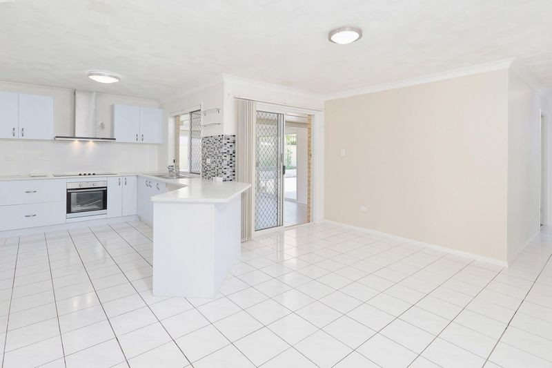 174 Kameruka Street, Calamvale, QLD 4116