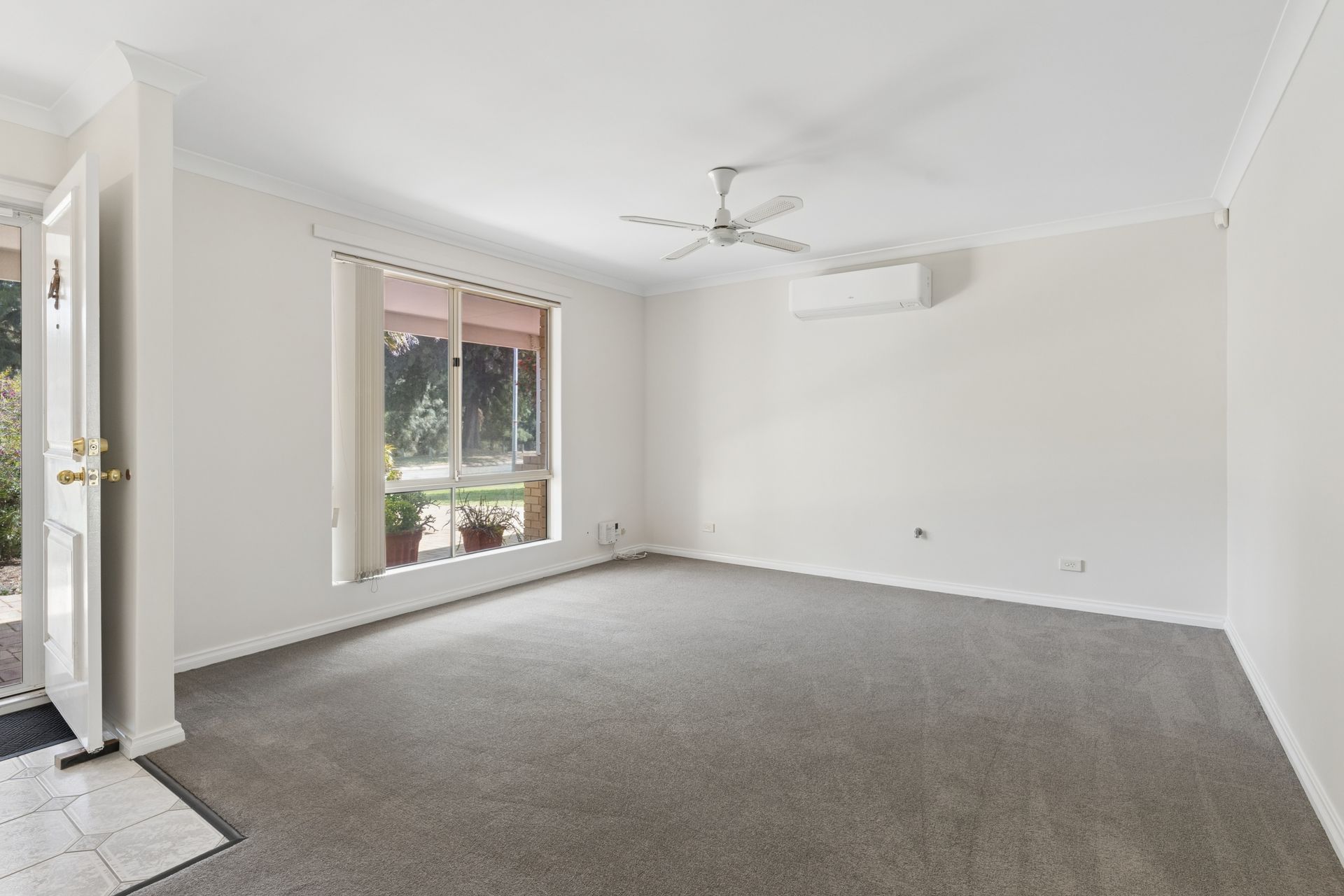 111 Oakmont Avenue — photo 4 of 28
