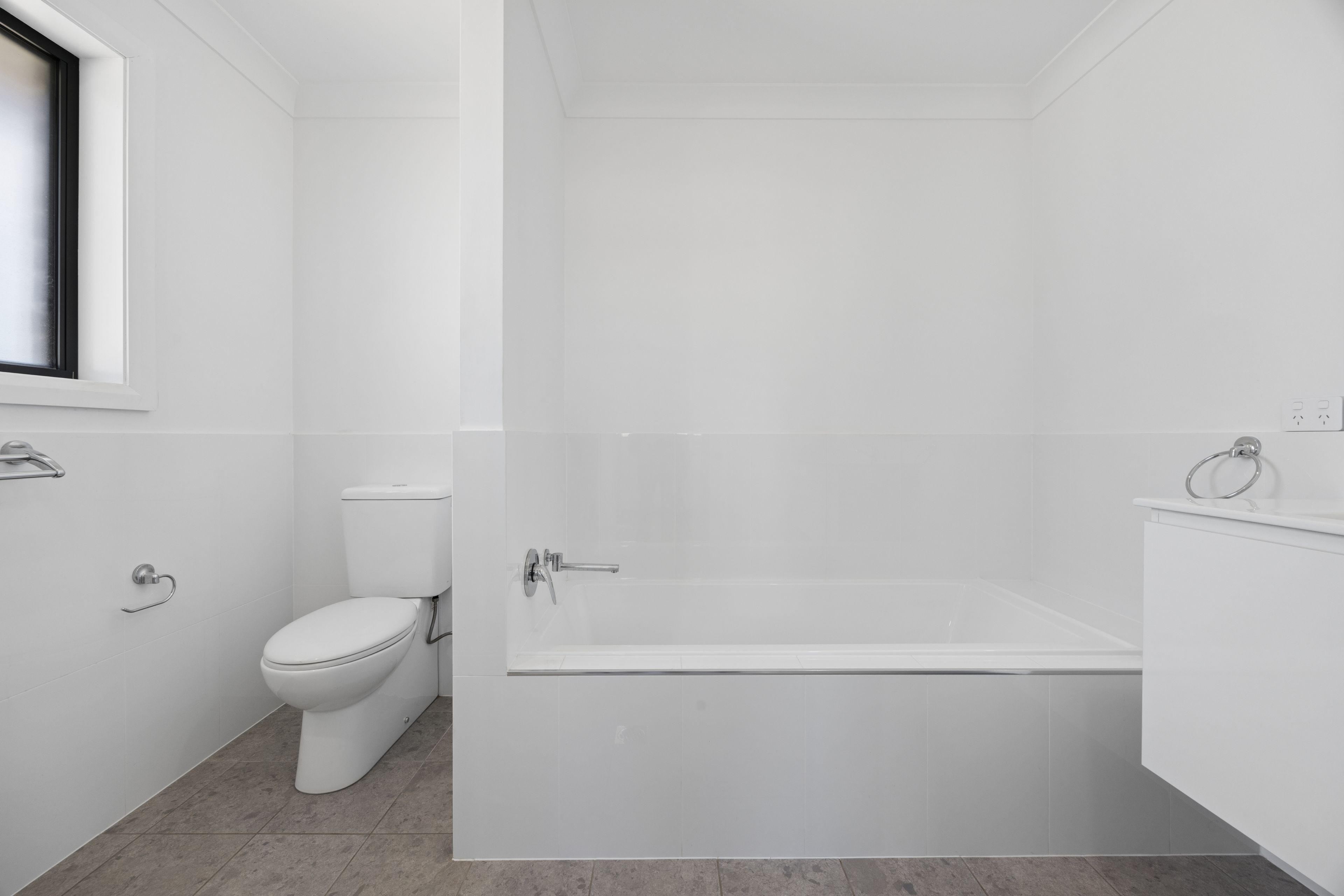 22 Giugni Place — photo 9 of 17