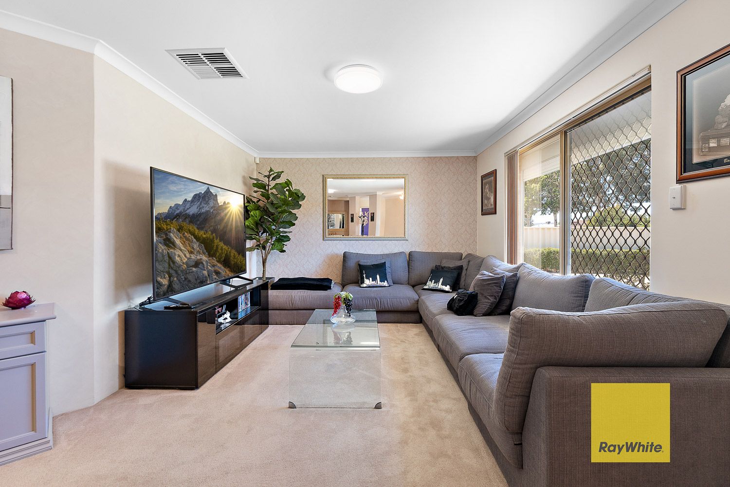 159 Warton Road, Thornlie, WA 6108