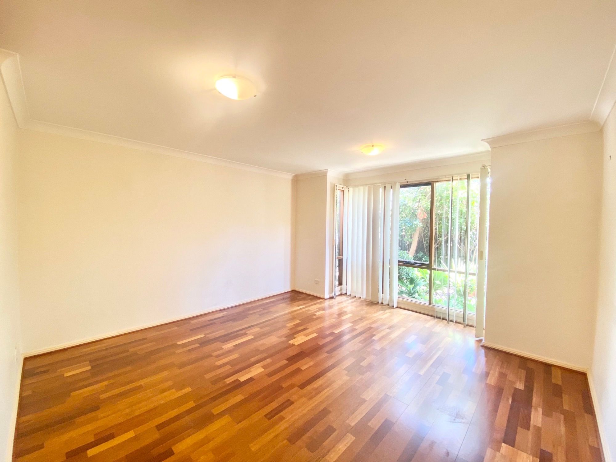5/18-36 Glenfield Drive, Currans Hill, NSW 2567