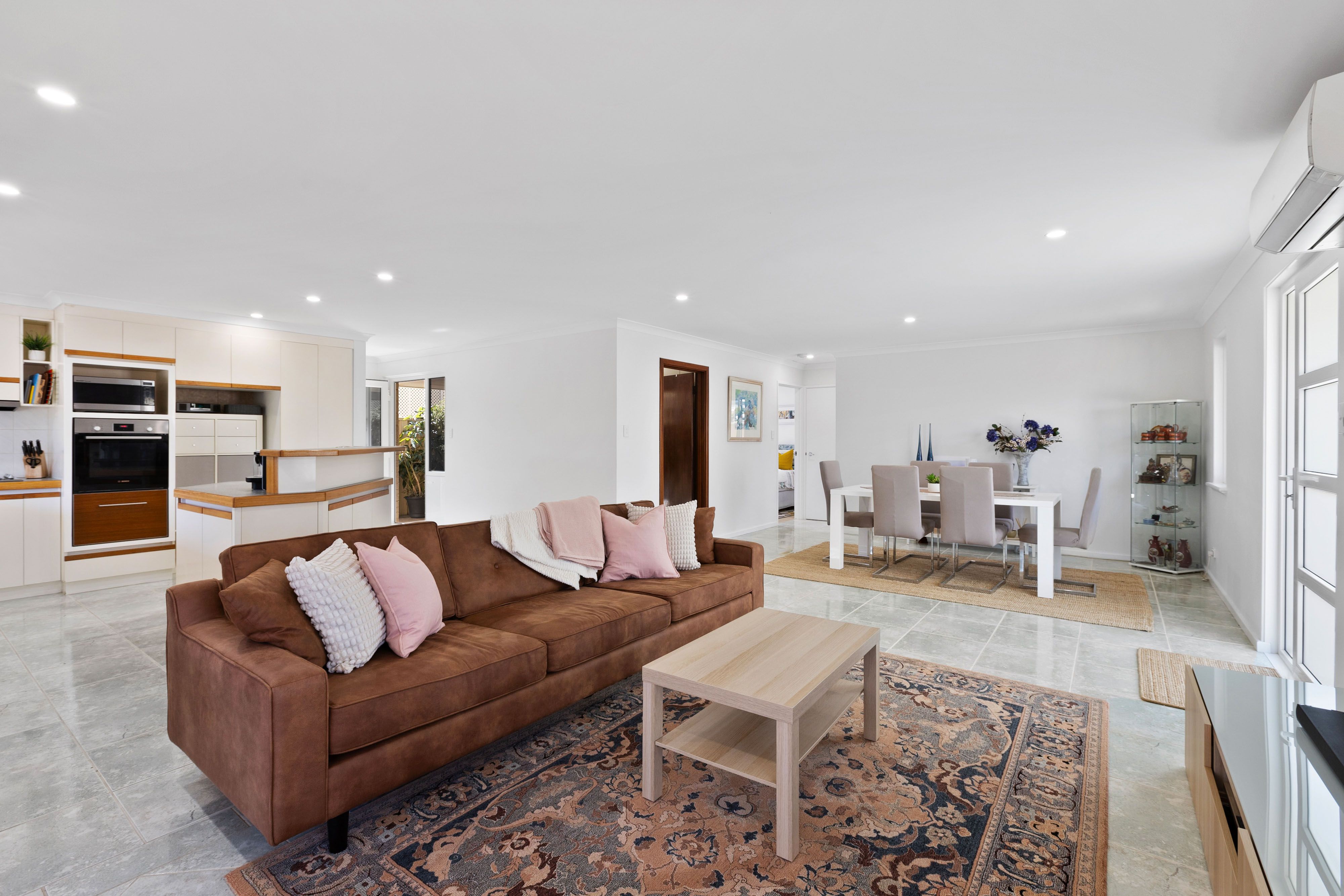 1/63 North Beach Road — photo 6 of 17