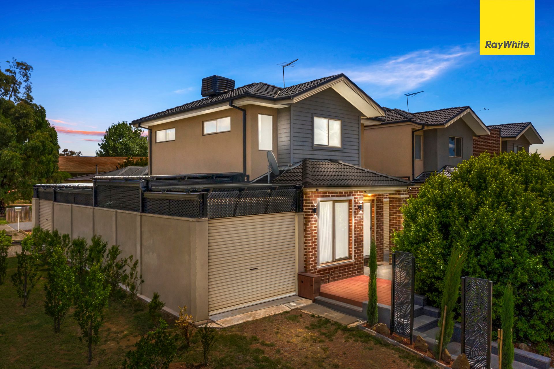 1/241 Coburns Road, Melton West, VIC 3337