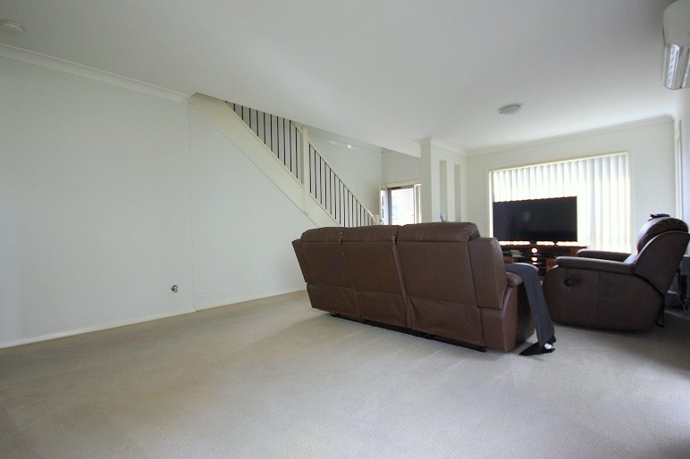 36 Kippax Avenue, Leumeah, NSW 2560