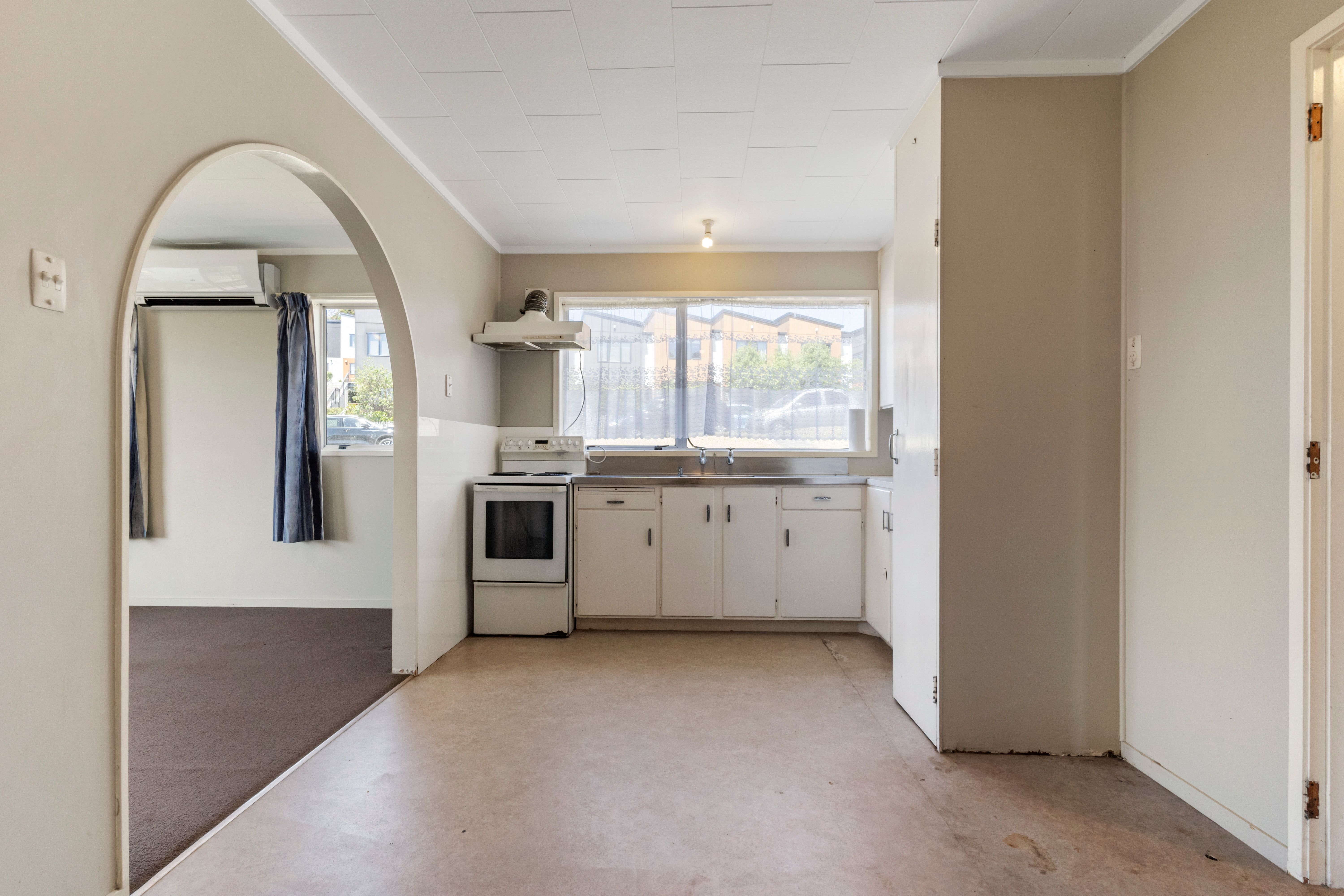 21 Hewlett Road, Massey, Waitakere City