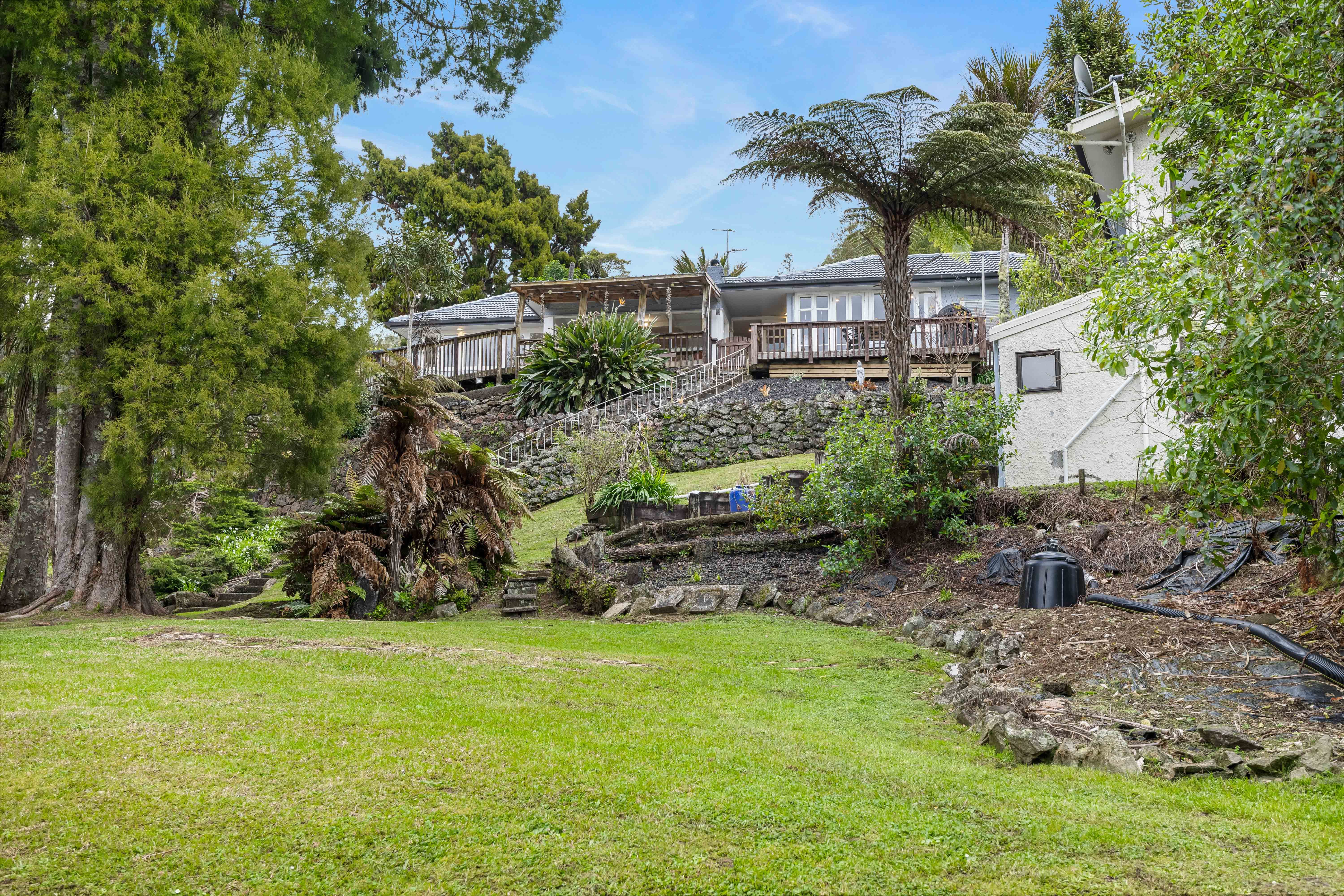 38 Bush Road, Waiatarua, Waitakere City