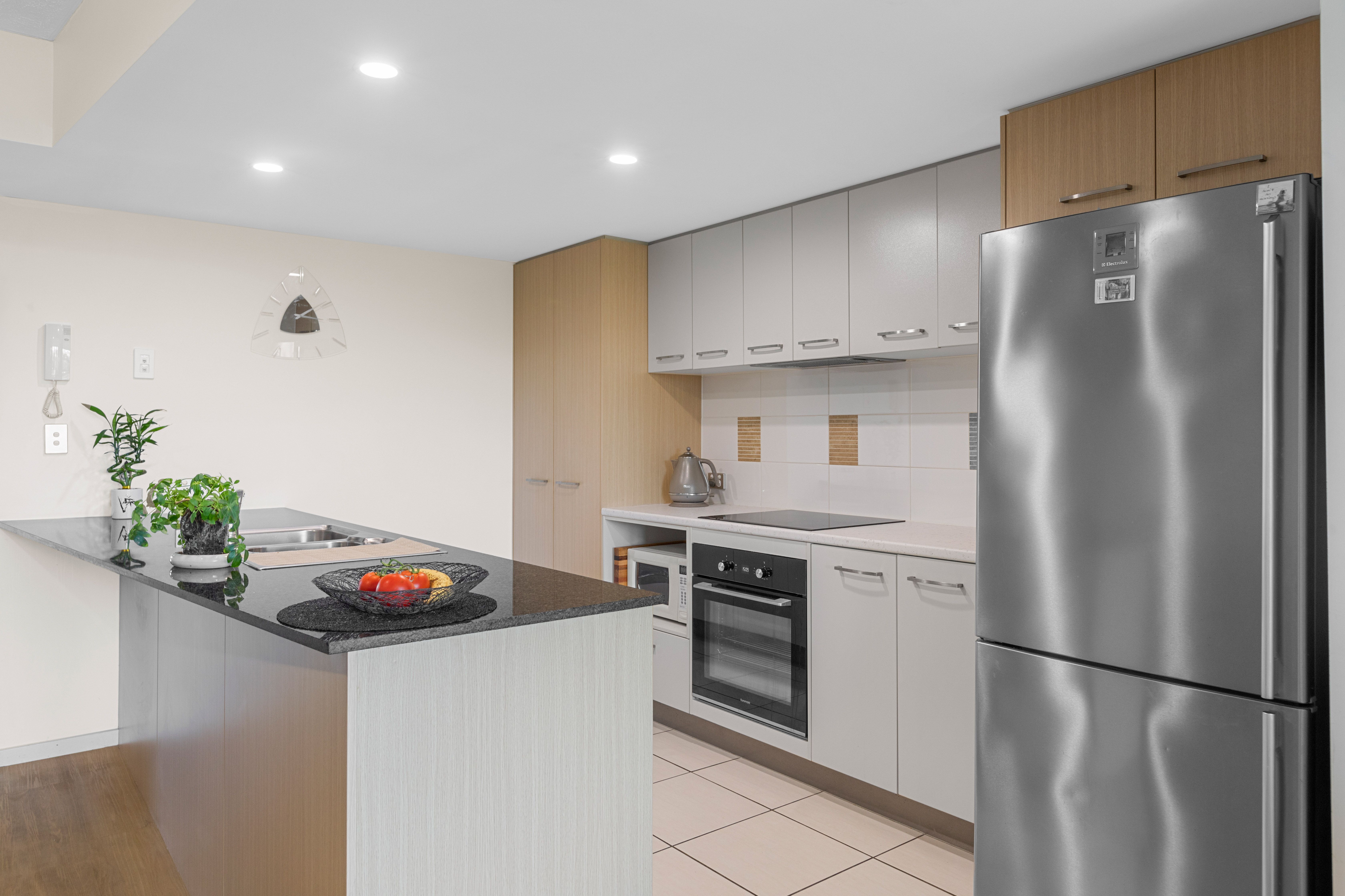 43/10 Grand Parade, Kawana Island, QLD 4575