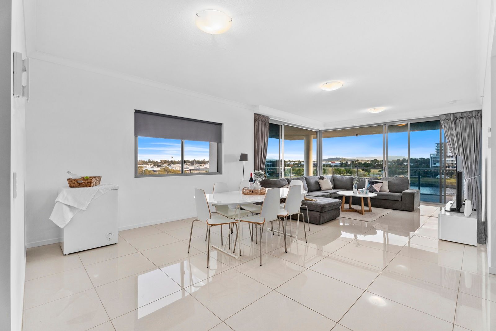 2307/25 East Quay Drive, Biggera Waters, QLD 4216