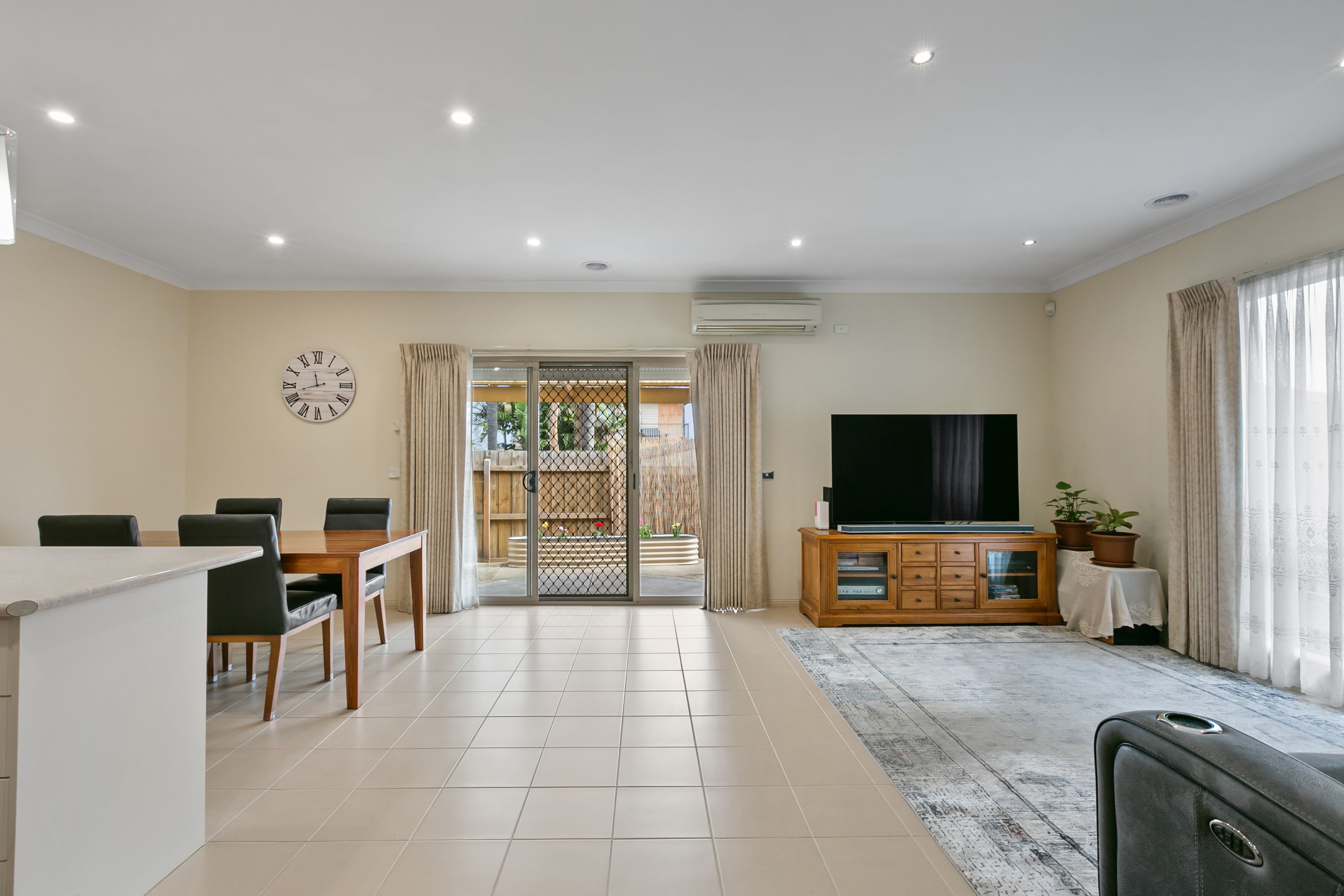 67a Pecham Street — photo 3 of 11