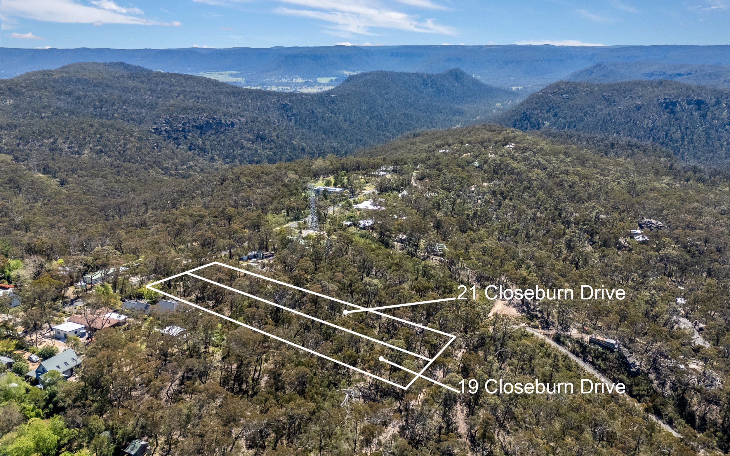 19-21 Closeburn Drive — photo 4 of 12
