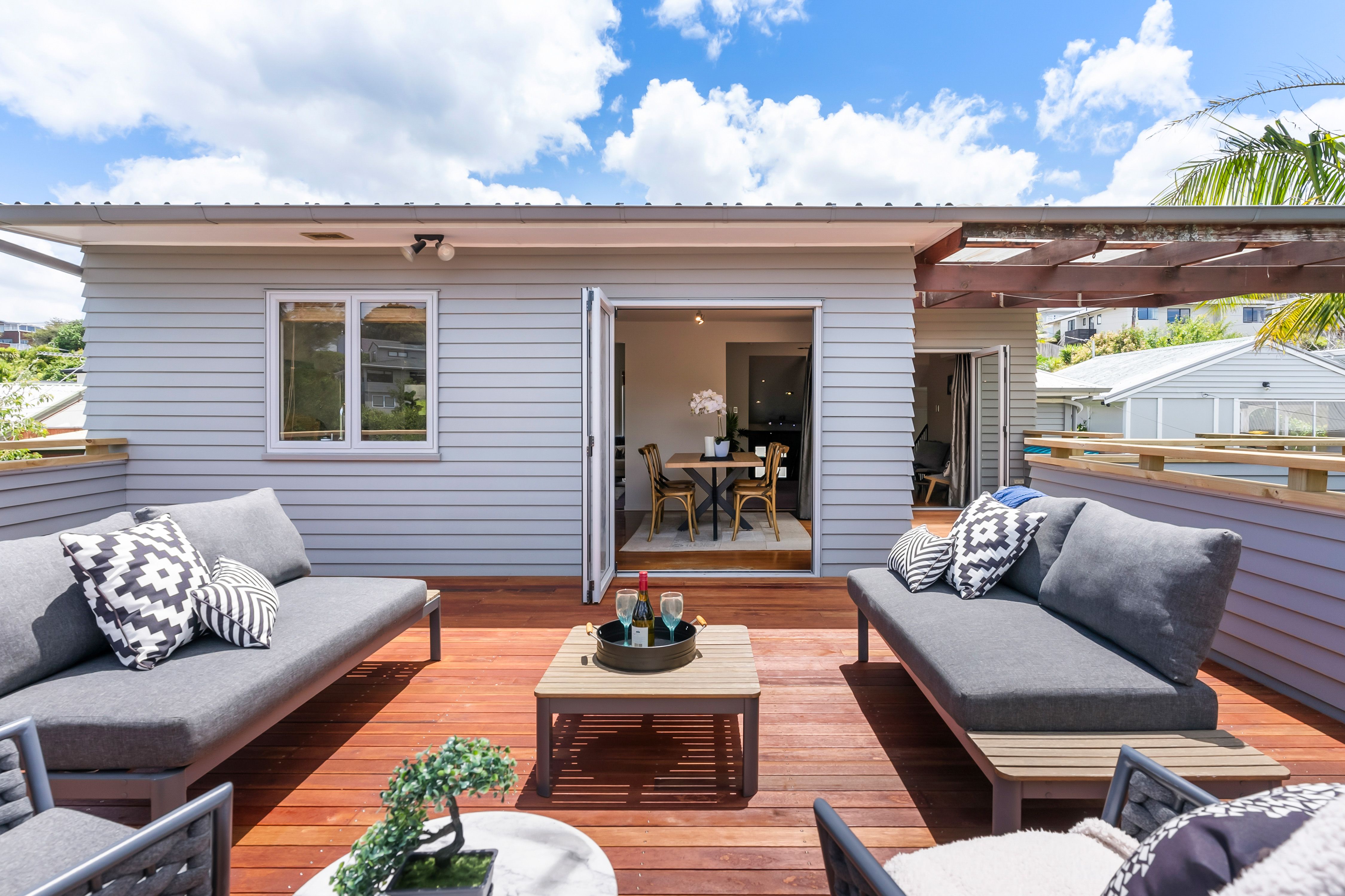 34 Kiteroa Terrace, Rothesay Bay, North Shore City