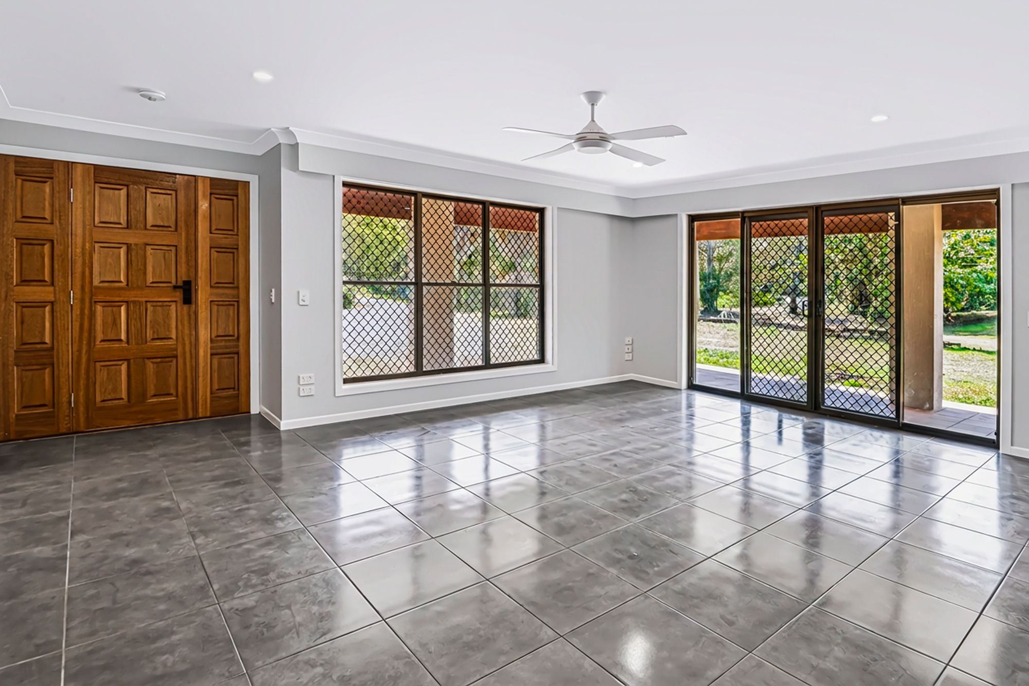 3 Mark Way, Mudgeeraba, QLD 4213