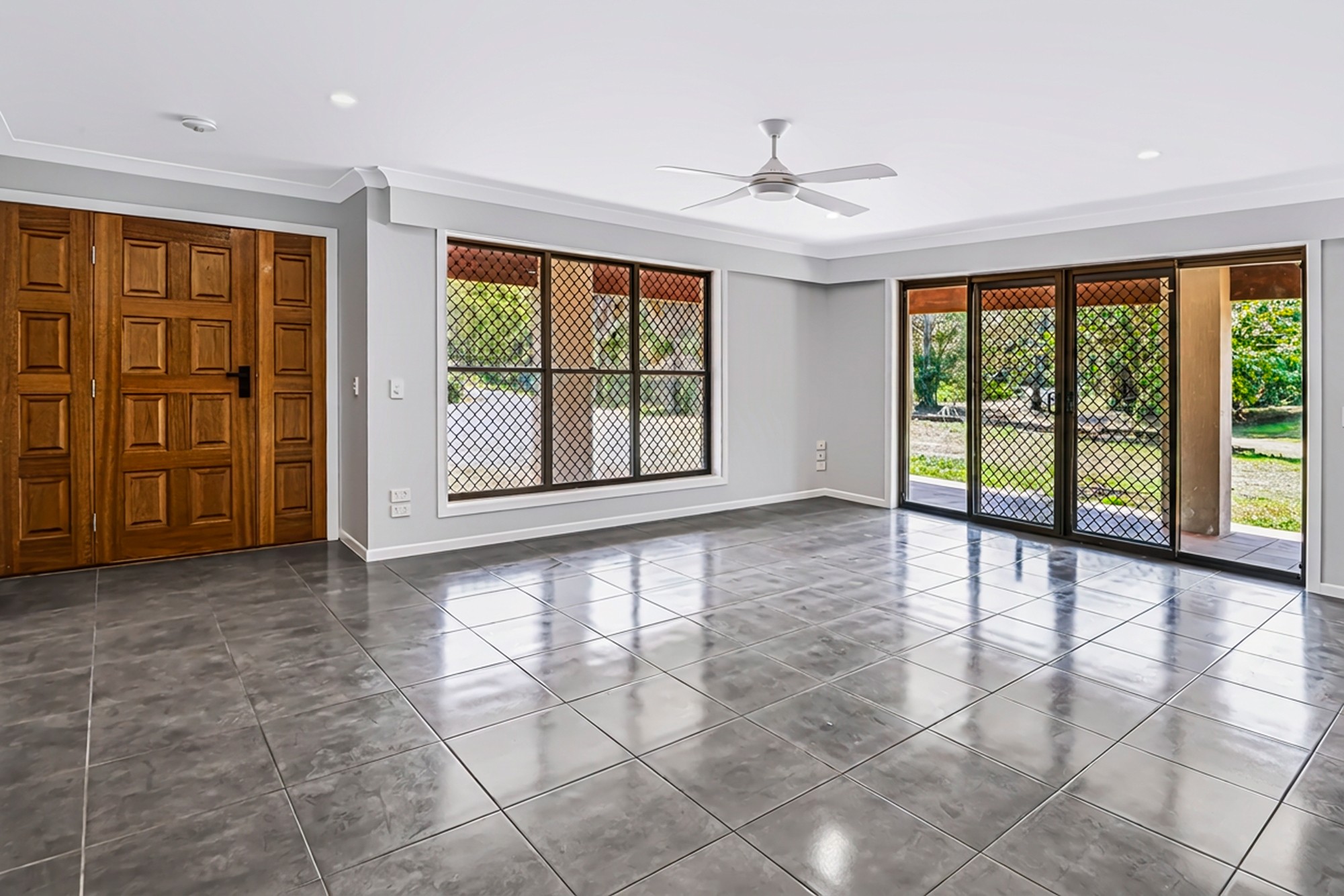 3 Mark Way, Mudgeeraba, QLD 4213