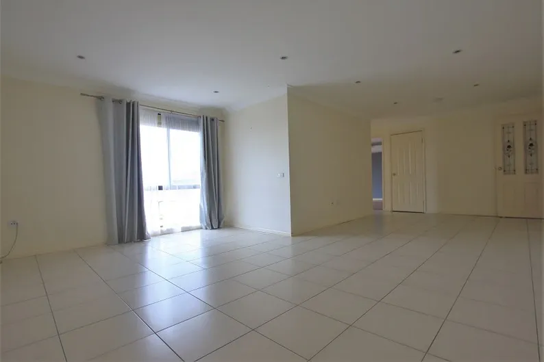 7 Braemar Avenue, St Andrews, NSW 2566
