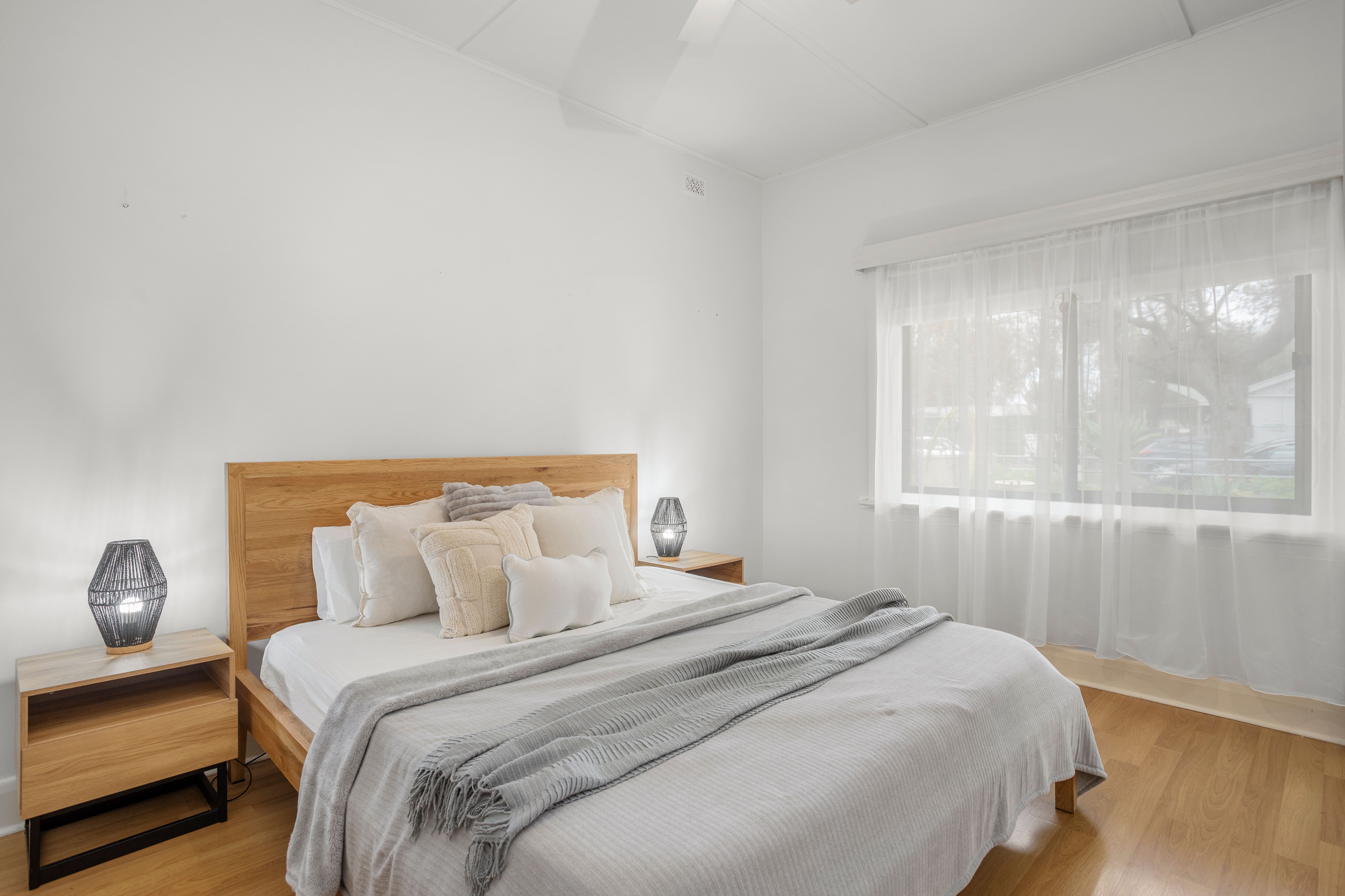 18 Ross Avenue — photo 4 of 17