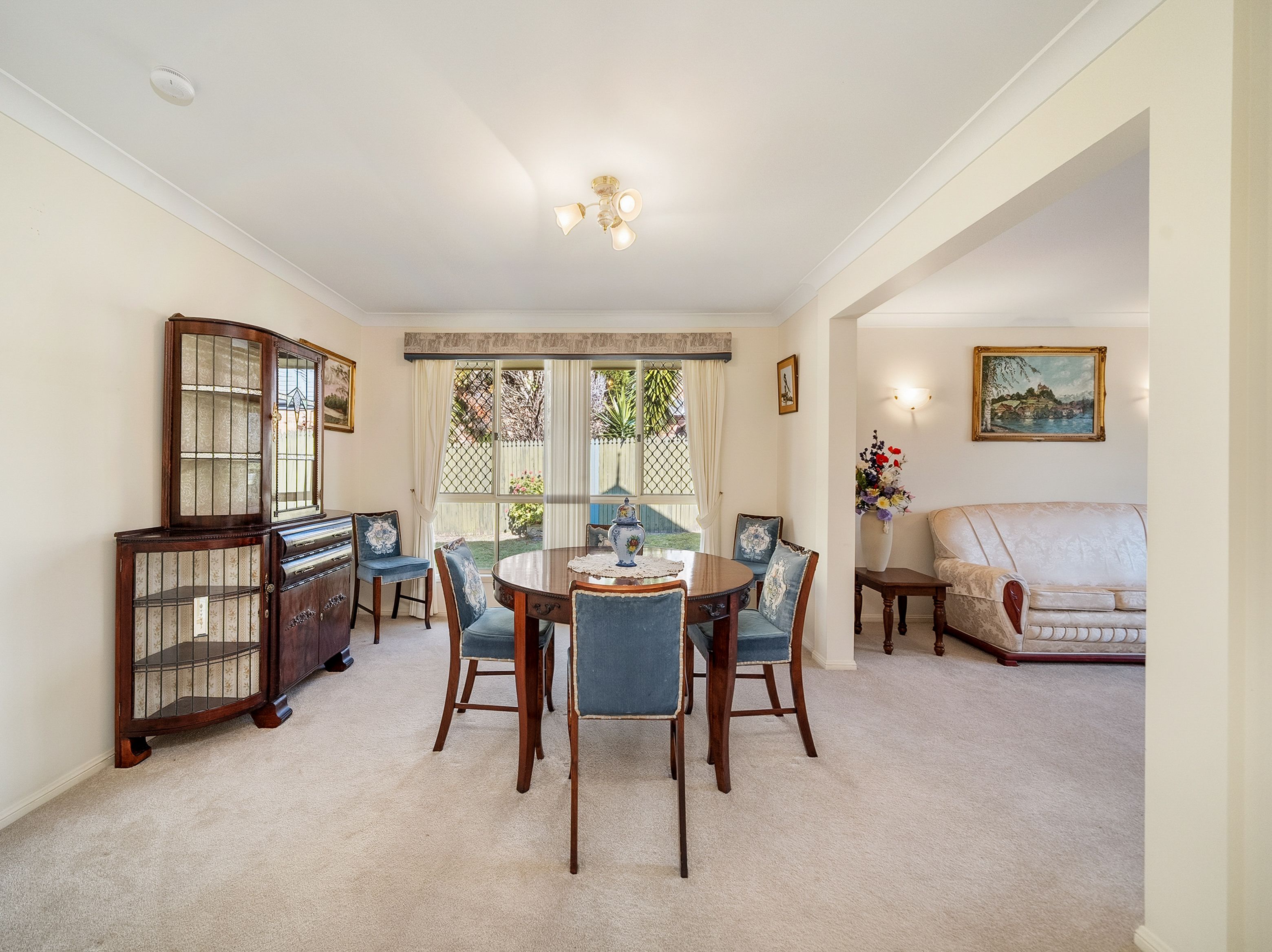 31 Fordington Way — photo 6 of 30