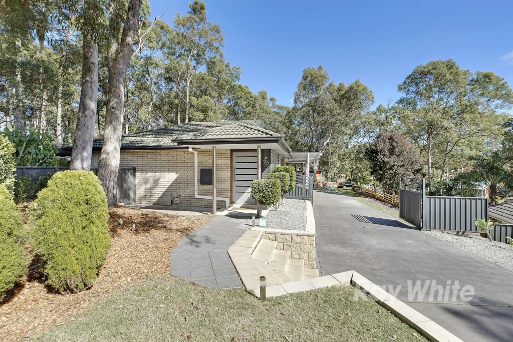 22 ShamROCK Close, Woodrising, NSW 2284