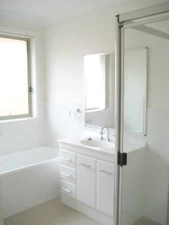 24 Northridge Drive, Cameron Park, NSW 2285