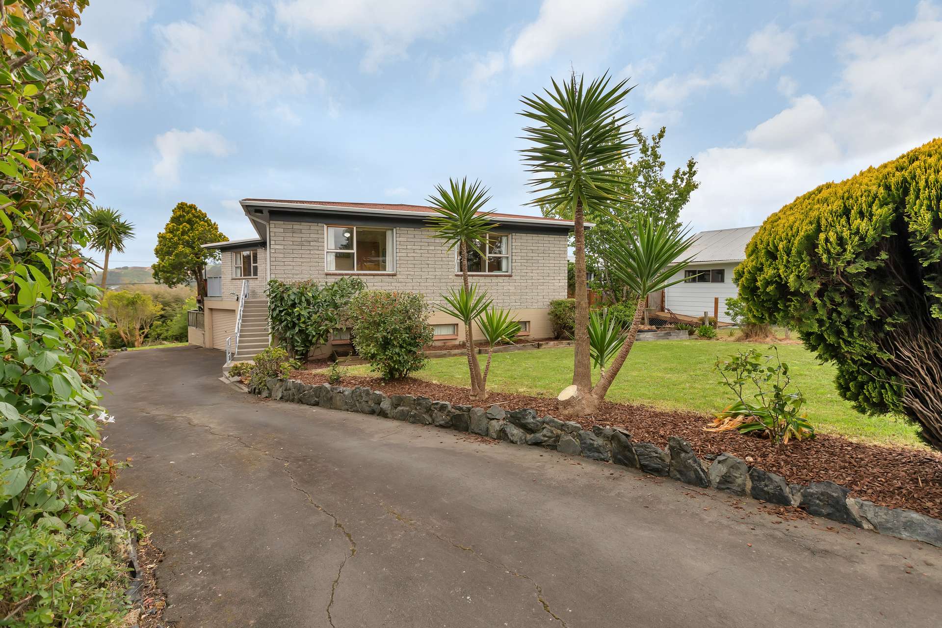 59 Beazley Crescent photo 26