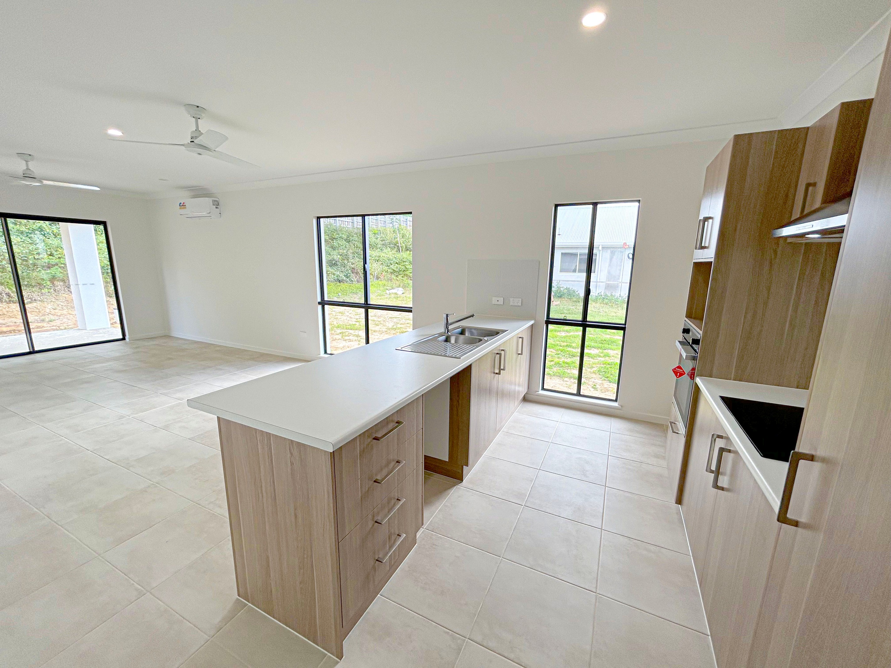 12 Backstay Place, Trinity Beach, QLD 4879