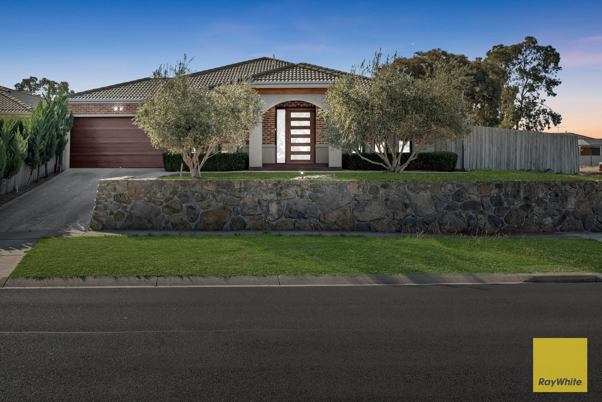 74 Dalray Crescent, Kurunjang, VIC 3337