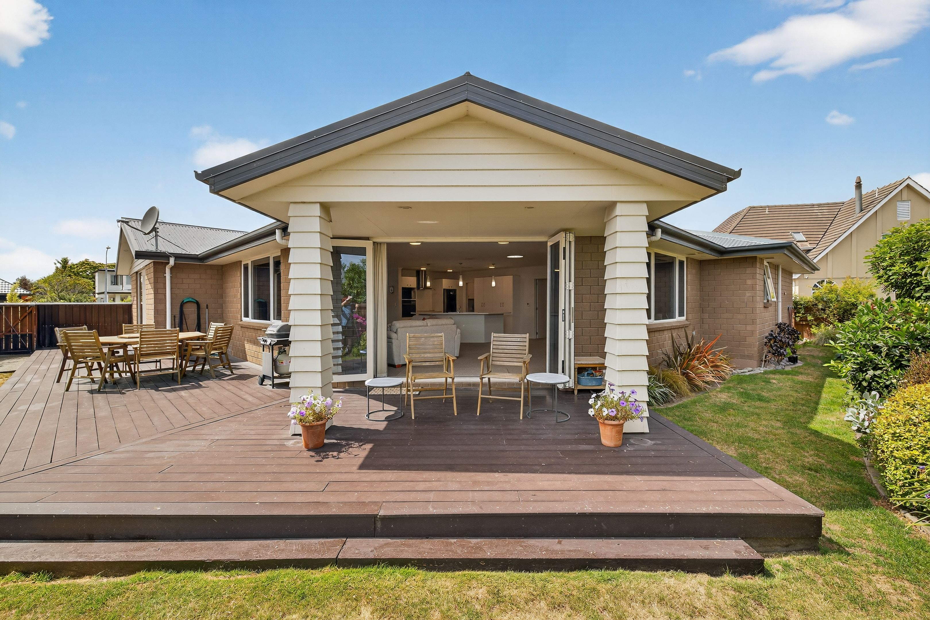 39 Oregon Place, Burwood, Christchurch City