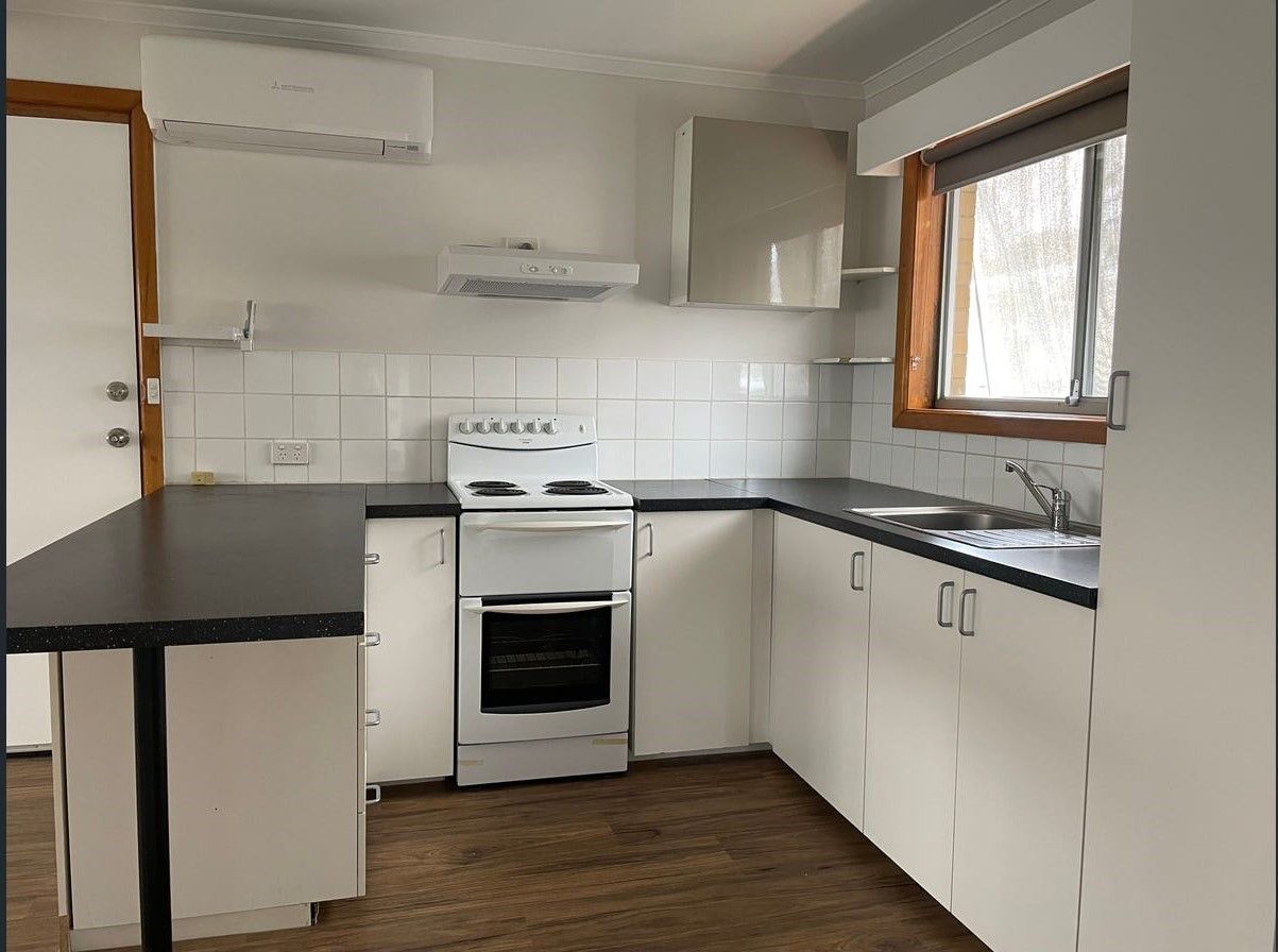 14 Carr Street, Colac, VIC 3250